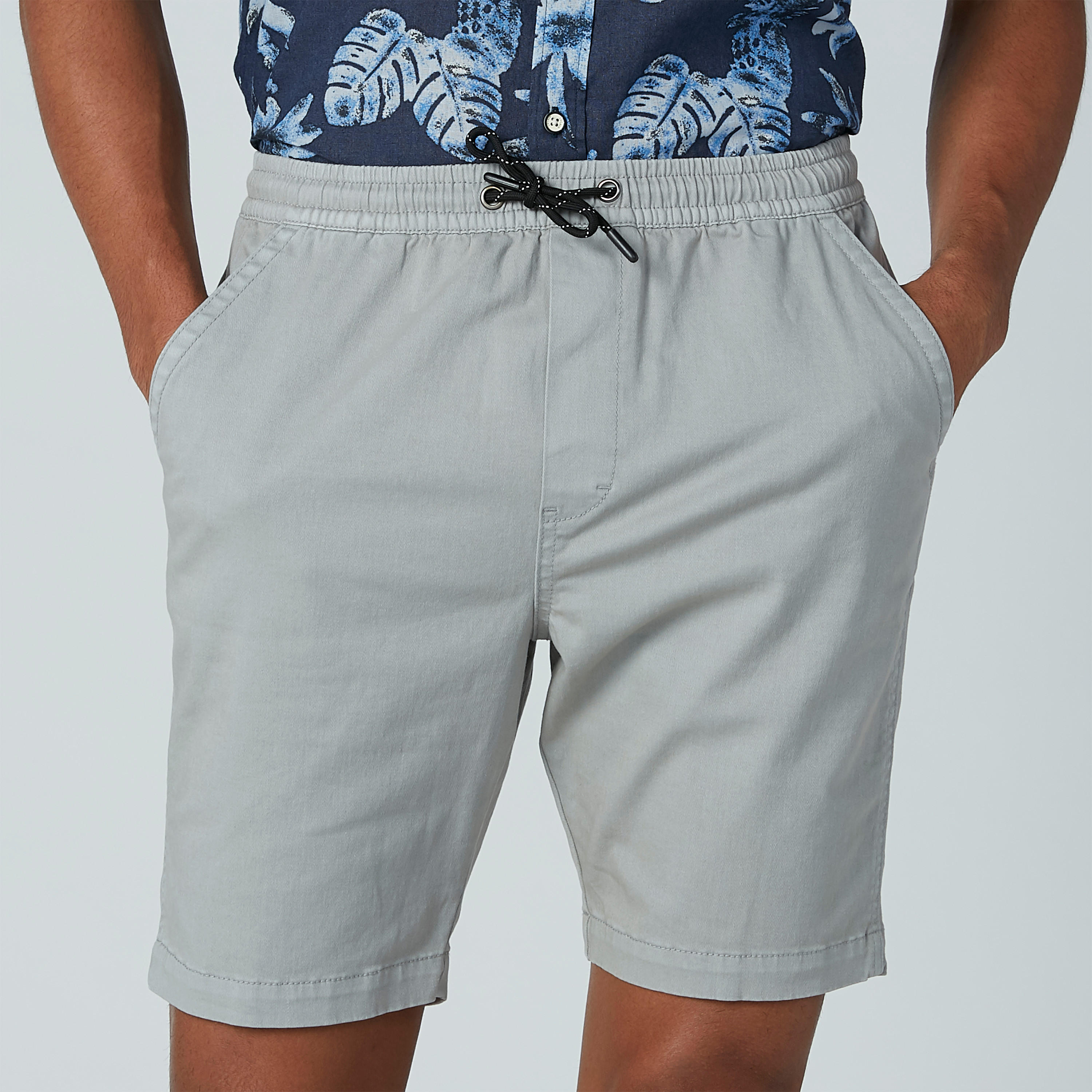 شورت سادة برباط وجيوب-men-clothing-bottoms-shorts-image-5