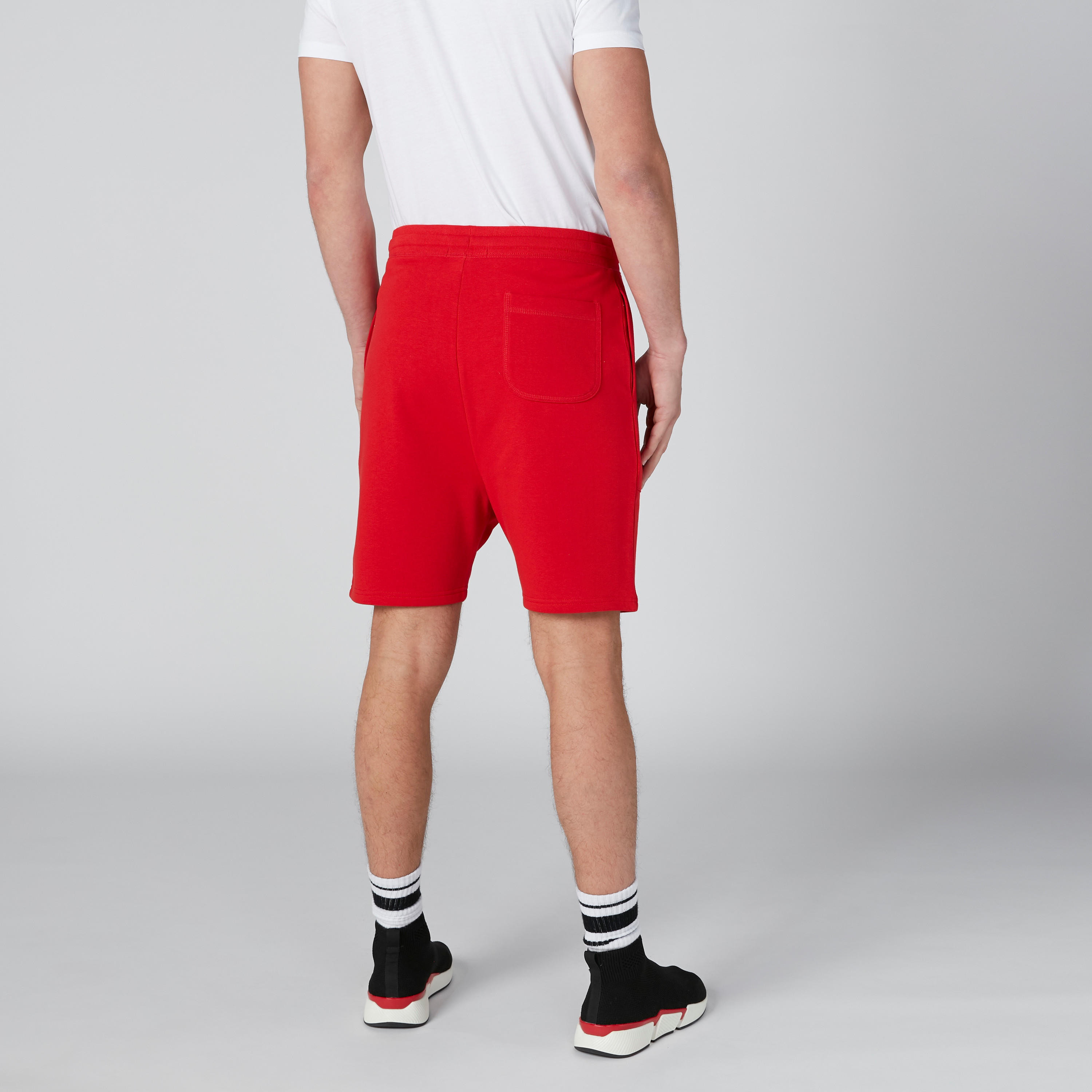 شورت مستدام واسع برباط وجيوب-men-clothing-bottoms-shorts-image-7