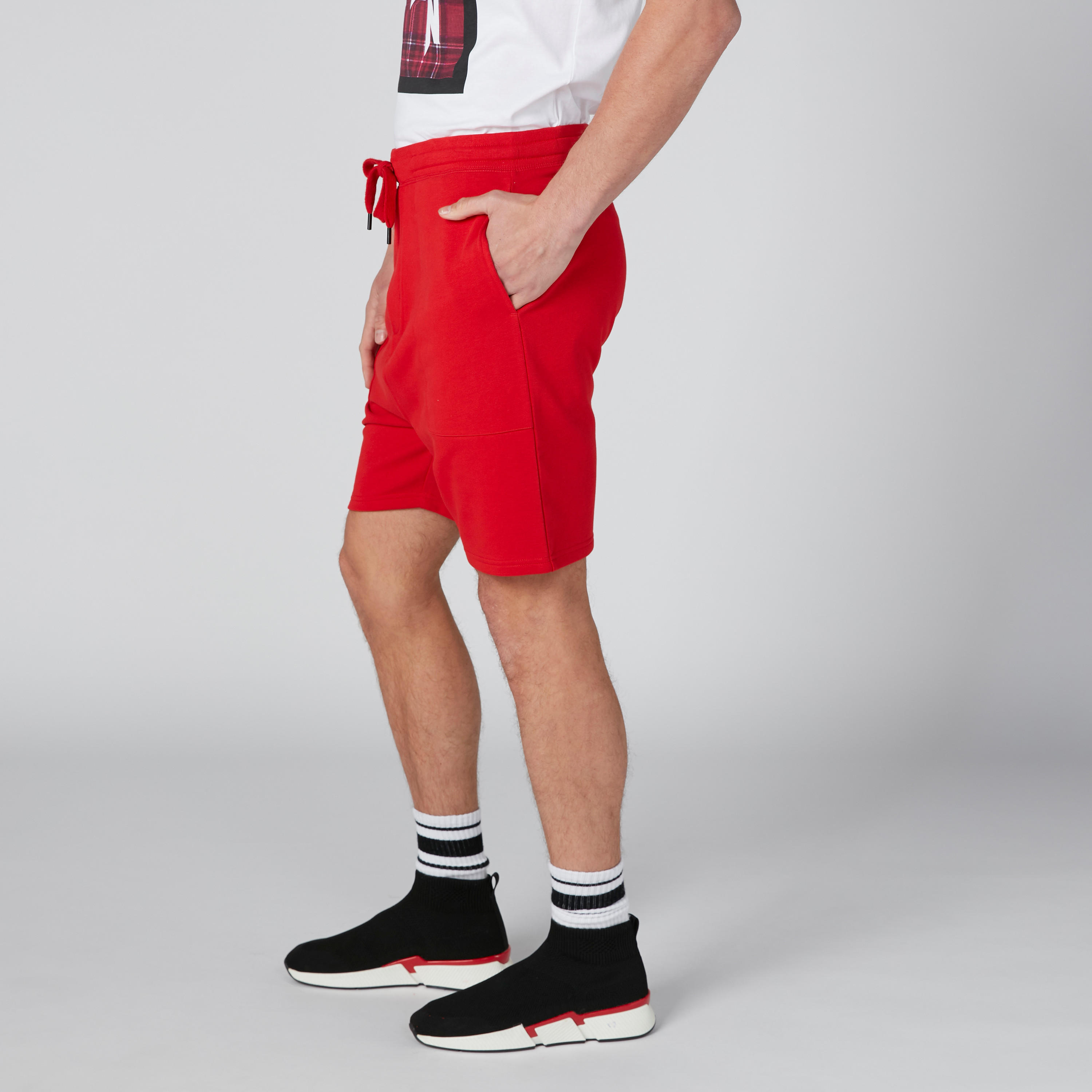 شورت مستدام واسع برباط وجيوب-men-clothing-bottoms-shorts-image-9