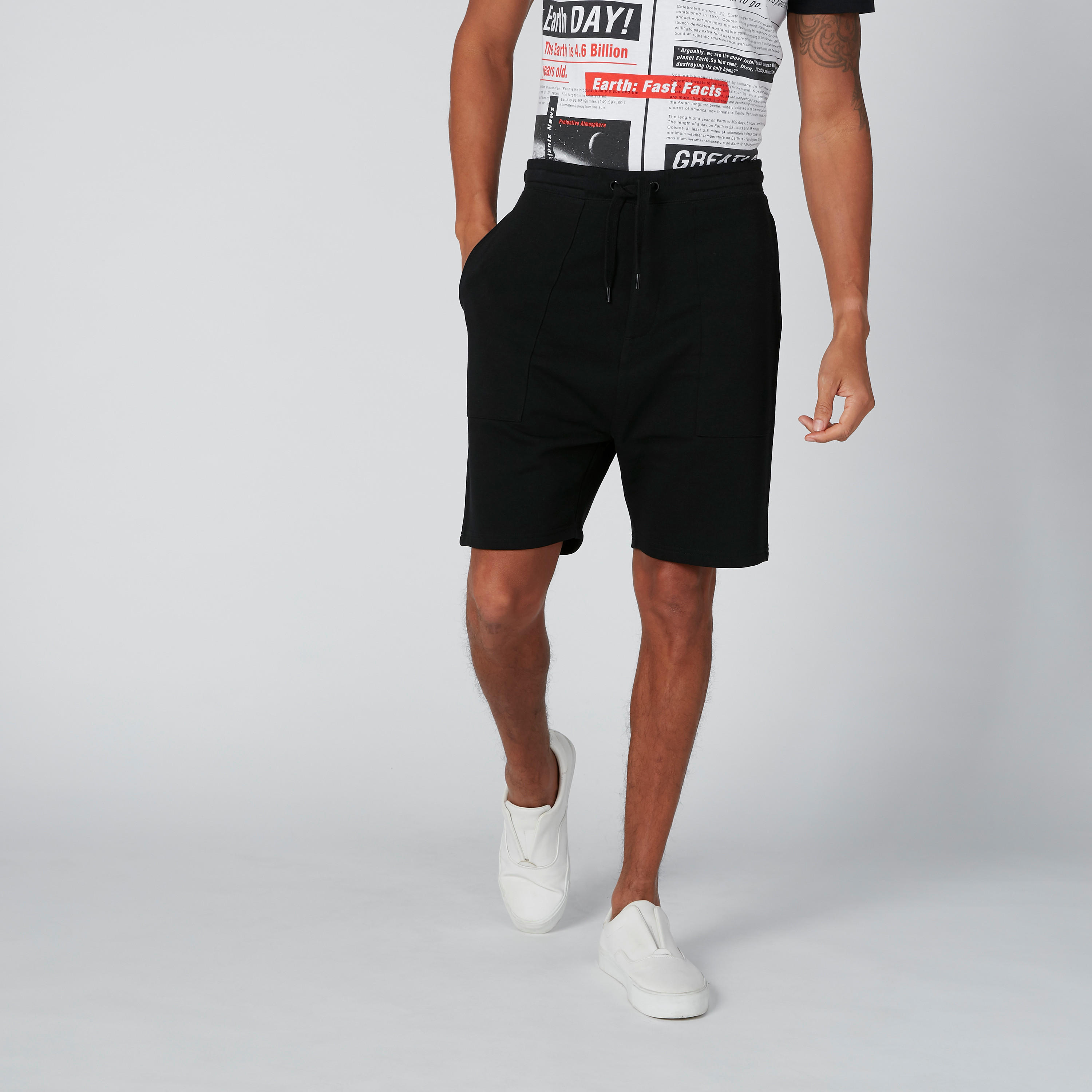 شورت برباط وجيوب-men-clothing-bottoms-shorts-image-3