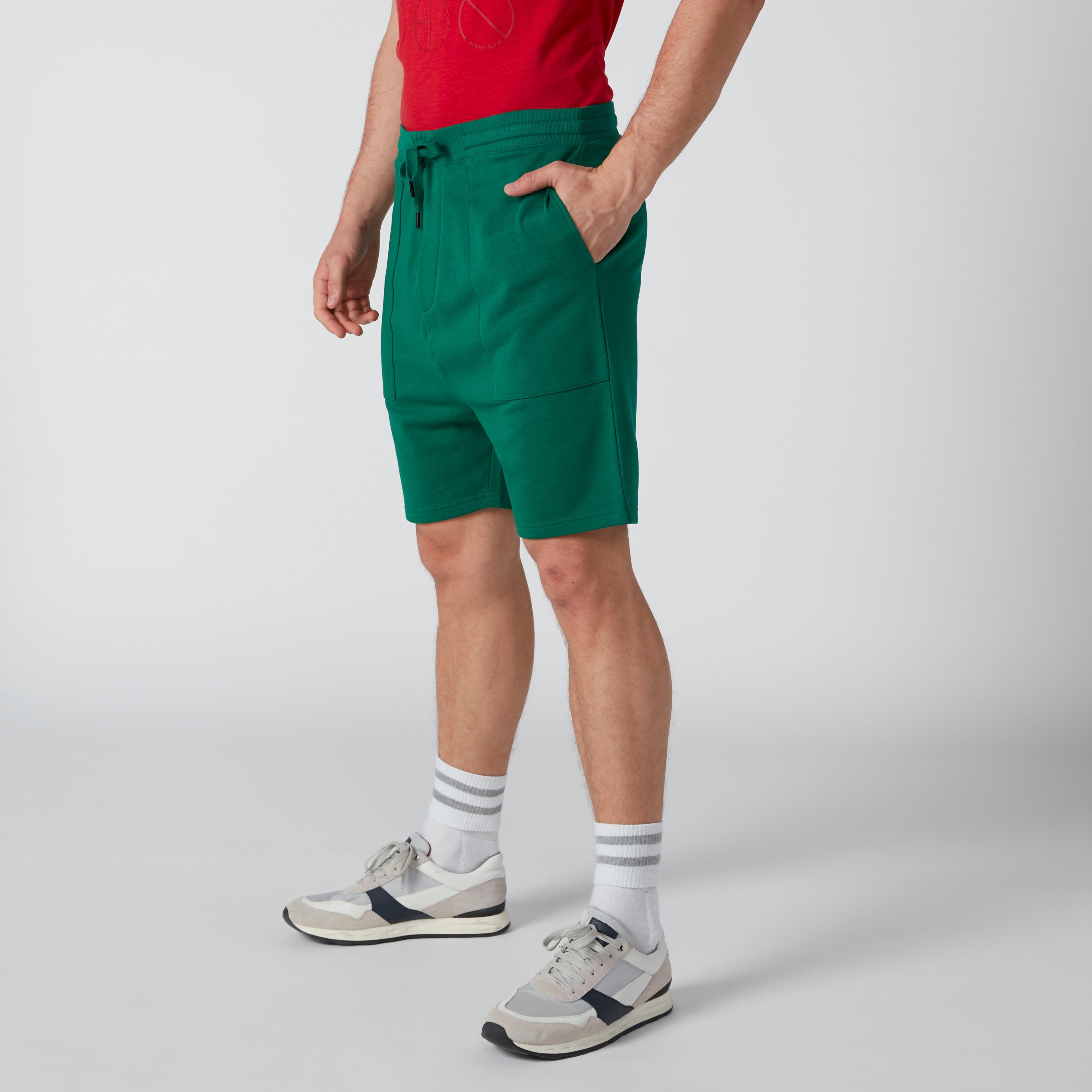 شورت مستدام واسع برباط وجيوب-men-clothing-bottoms-shorts-image-13