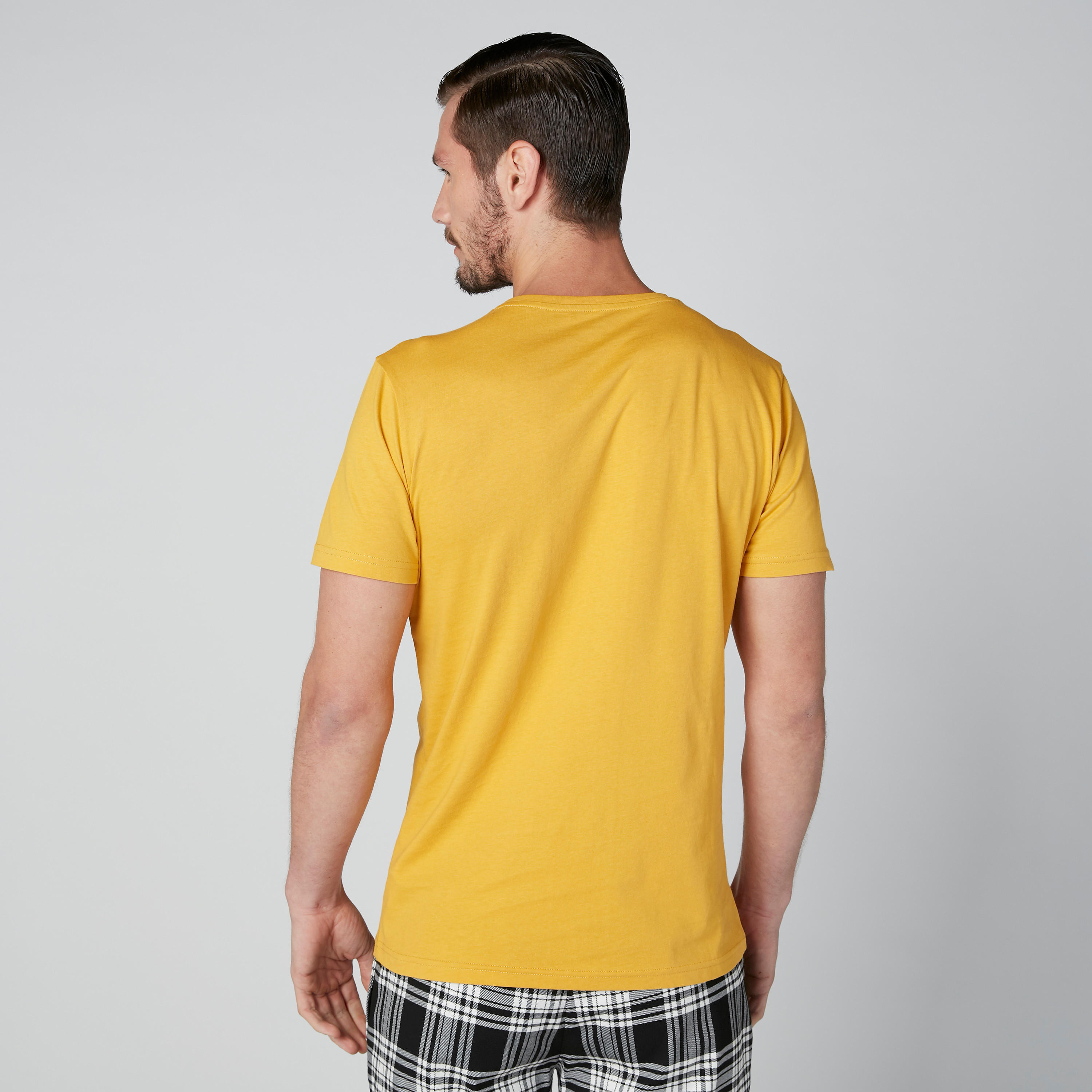 تيشيرت بطبعات وياقة مستديرة وأكمام قصيرة-men-clothing-tshirtsandpolos-tshirts-image-2