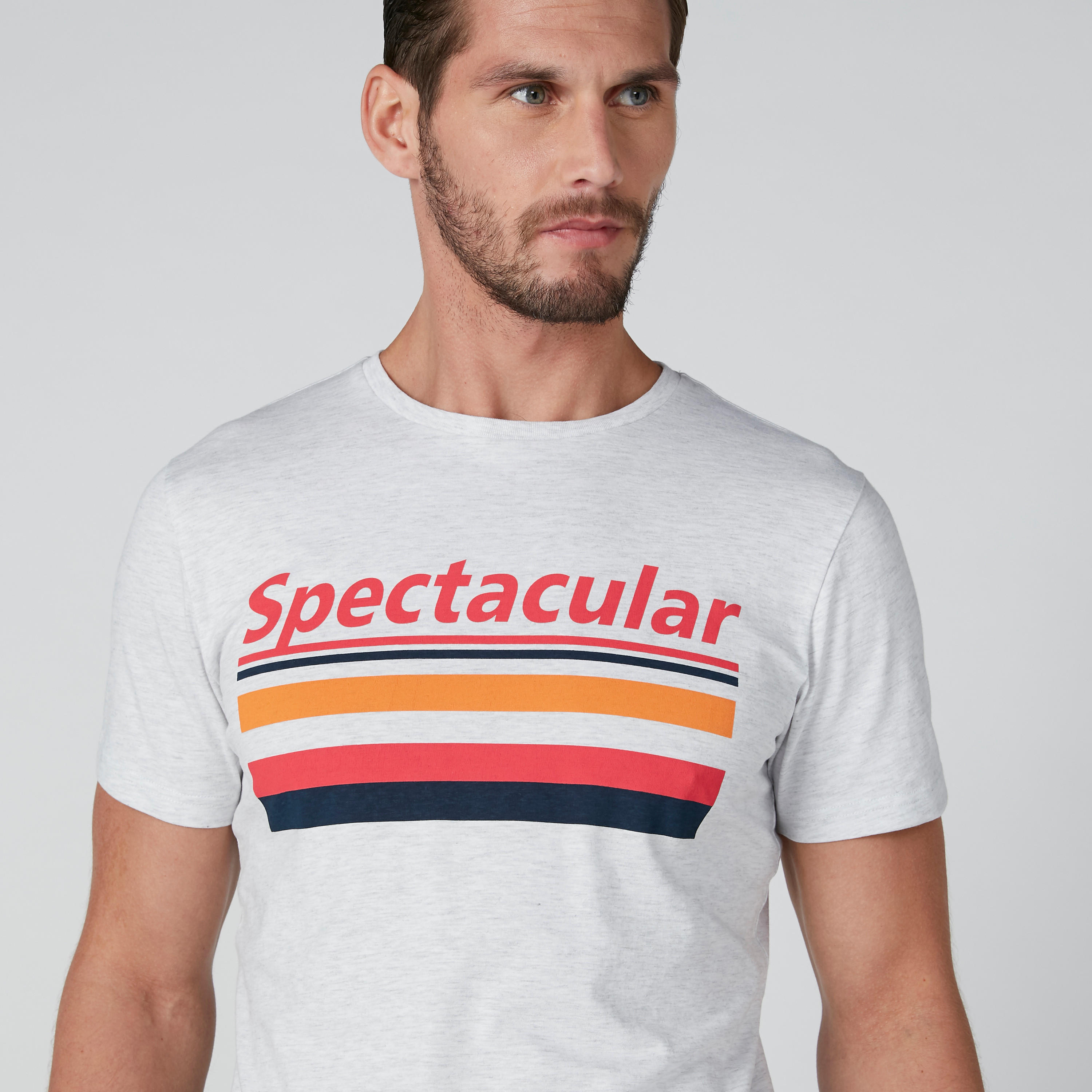 تيشيرت بياقة مستديرة وأكمام قصيرة وطبعات-men-clothing-tshirtsandpolos-tshirts-image-1