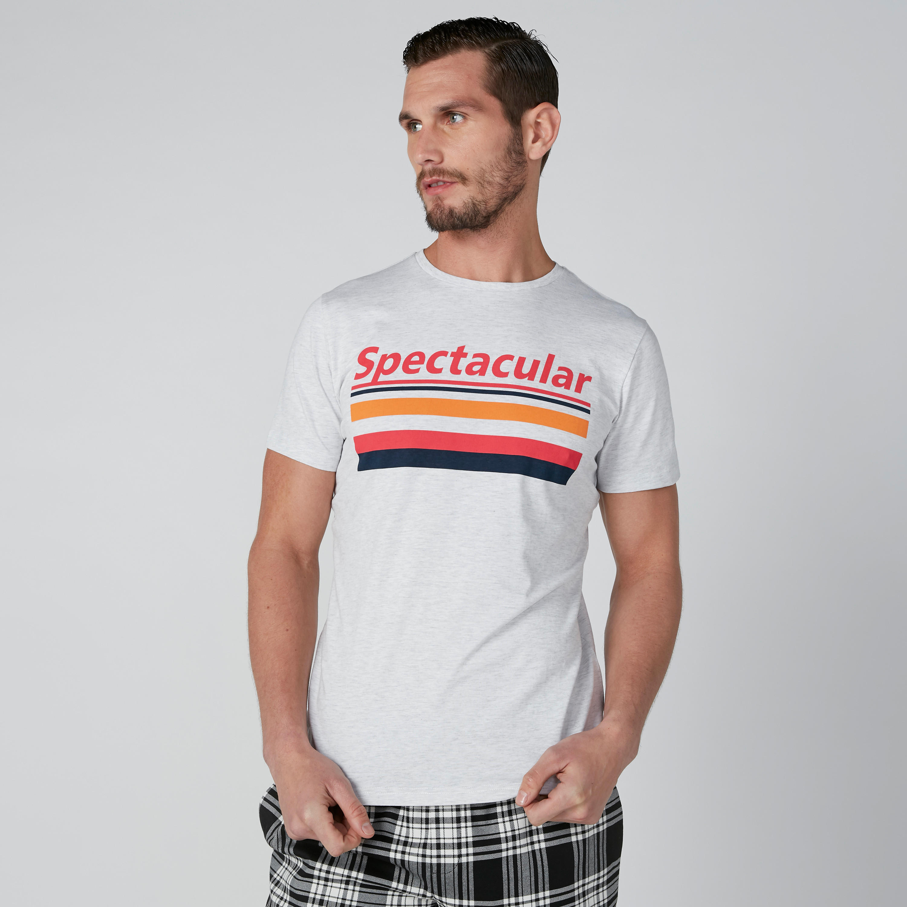 تيشيرت بياقة مستديرة وأكمام قصيرة وطبعات-men-clothing-tshirtsandpolos-tshirts-image-4