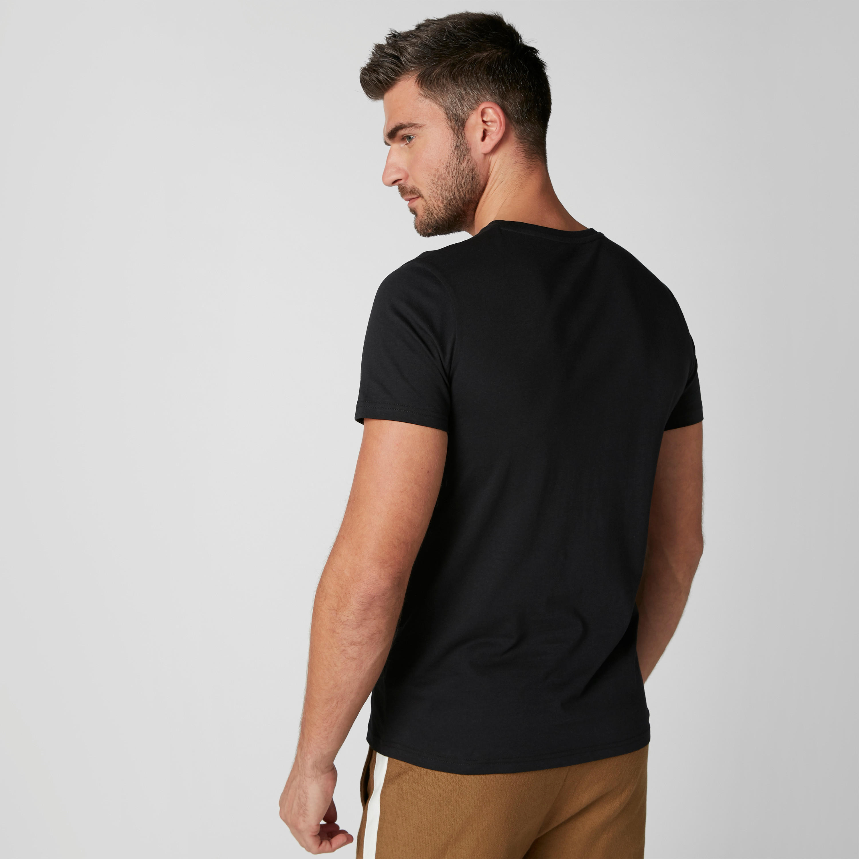 تيشيرت بطبعات وياقة مستديرة وأكمام قصيرة-men-clothing-tshirtsandpolos-tshirts-image-2