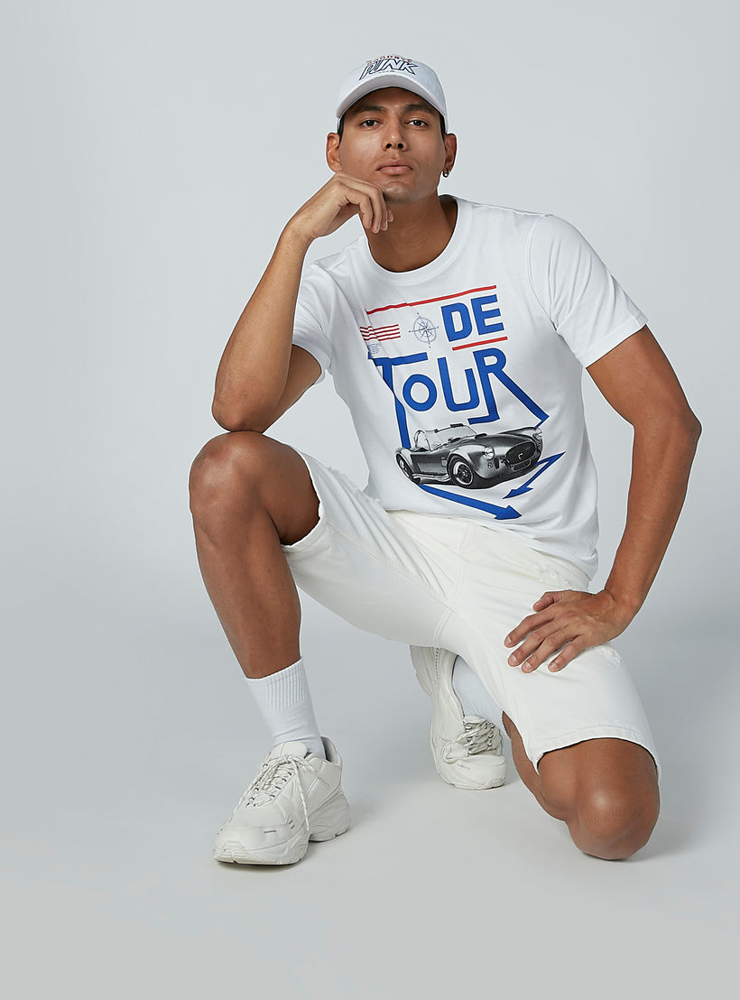 شورت دينم بجيوب وطبعات-men-clothing-bottoms-shorts-image-1