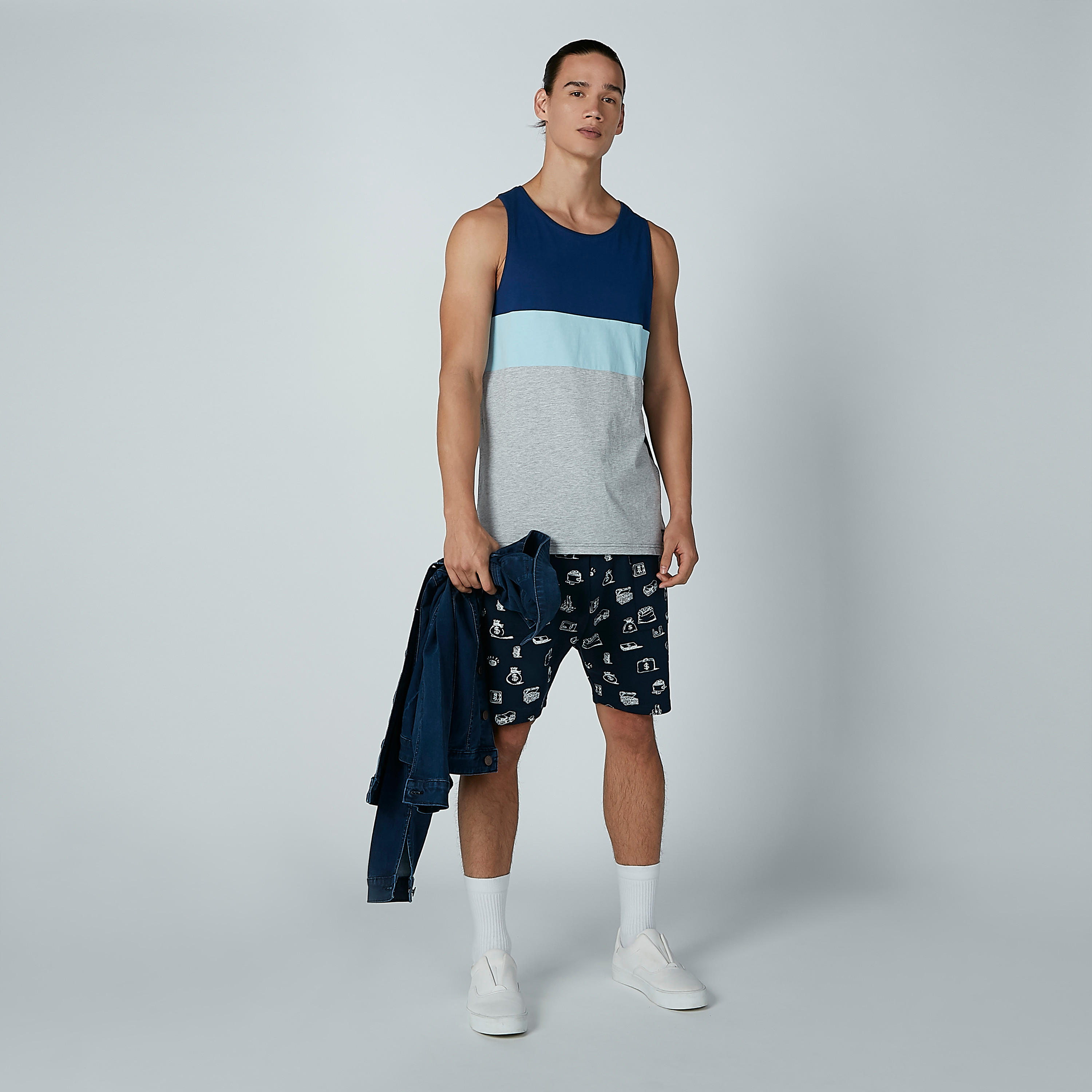 شورت بجيوب ورباط وطبعات-men-clothing-bottoms-shorts-image-2