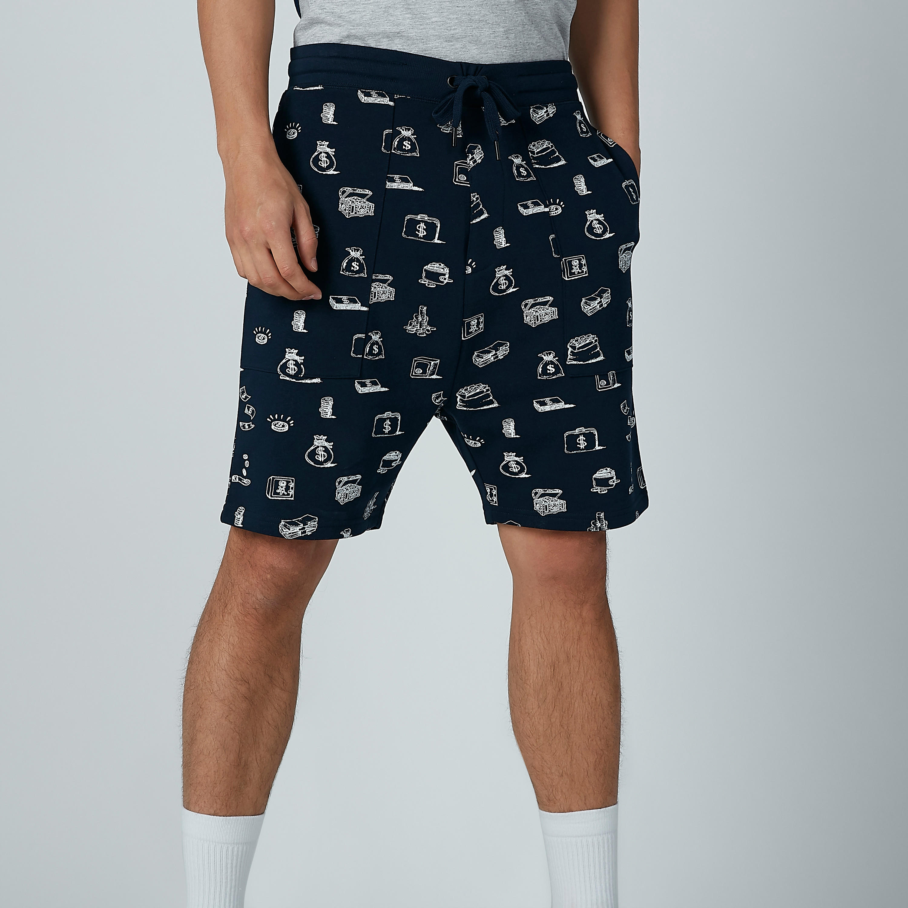 شورت بجيوب ورباط وطبعات-men-clothing-bottoms-shorts-image-1