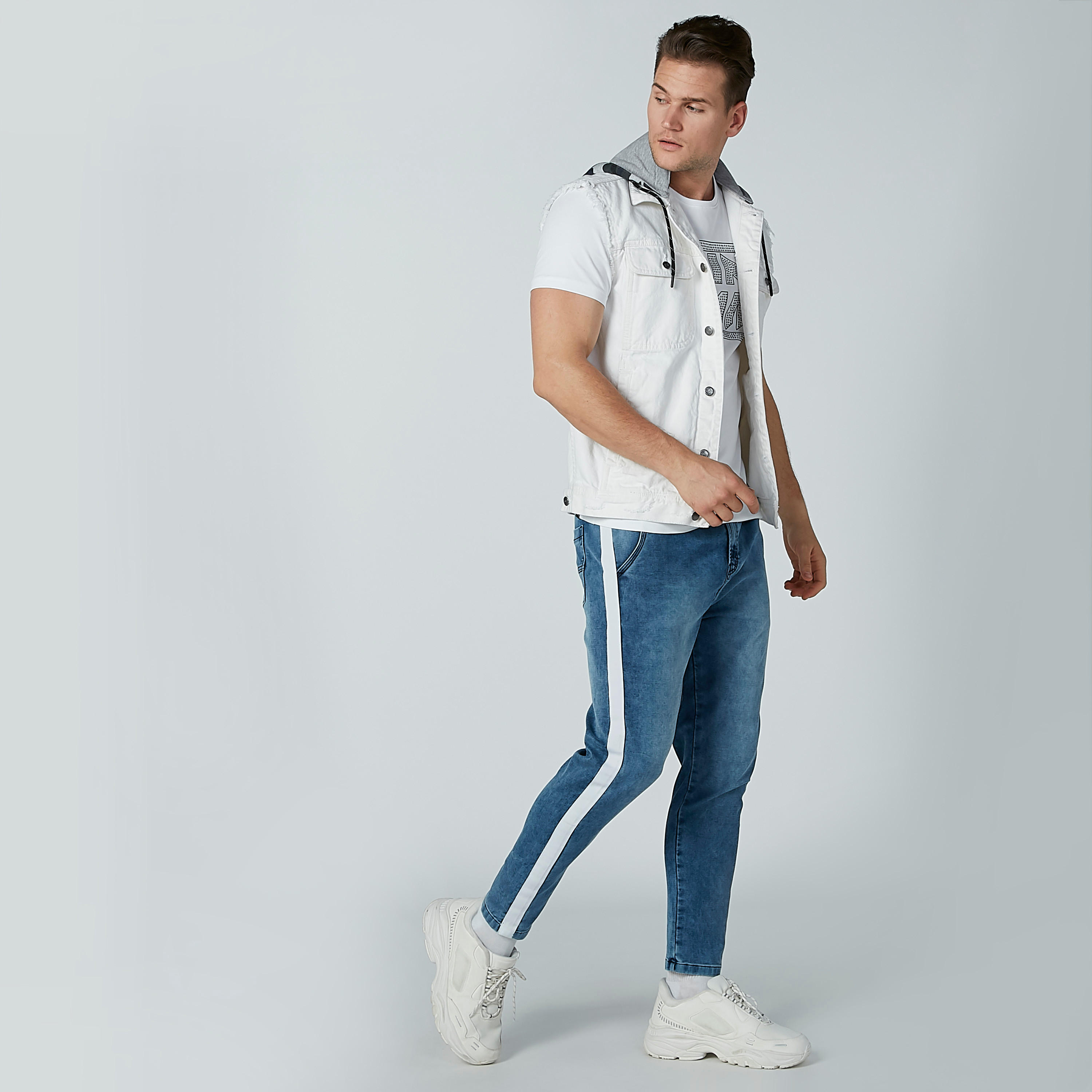 بنطال برباط وشريط وجيوب-men-clothing-bottoms-jeans-image-5