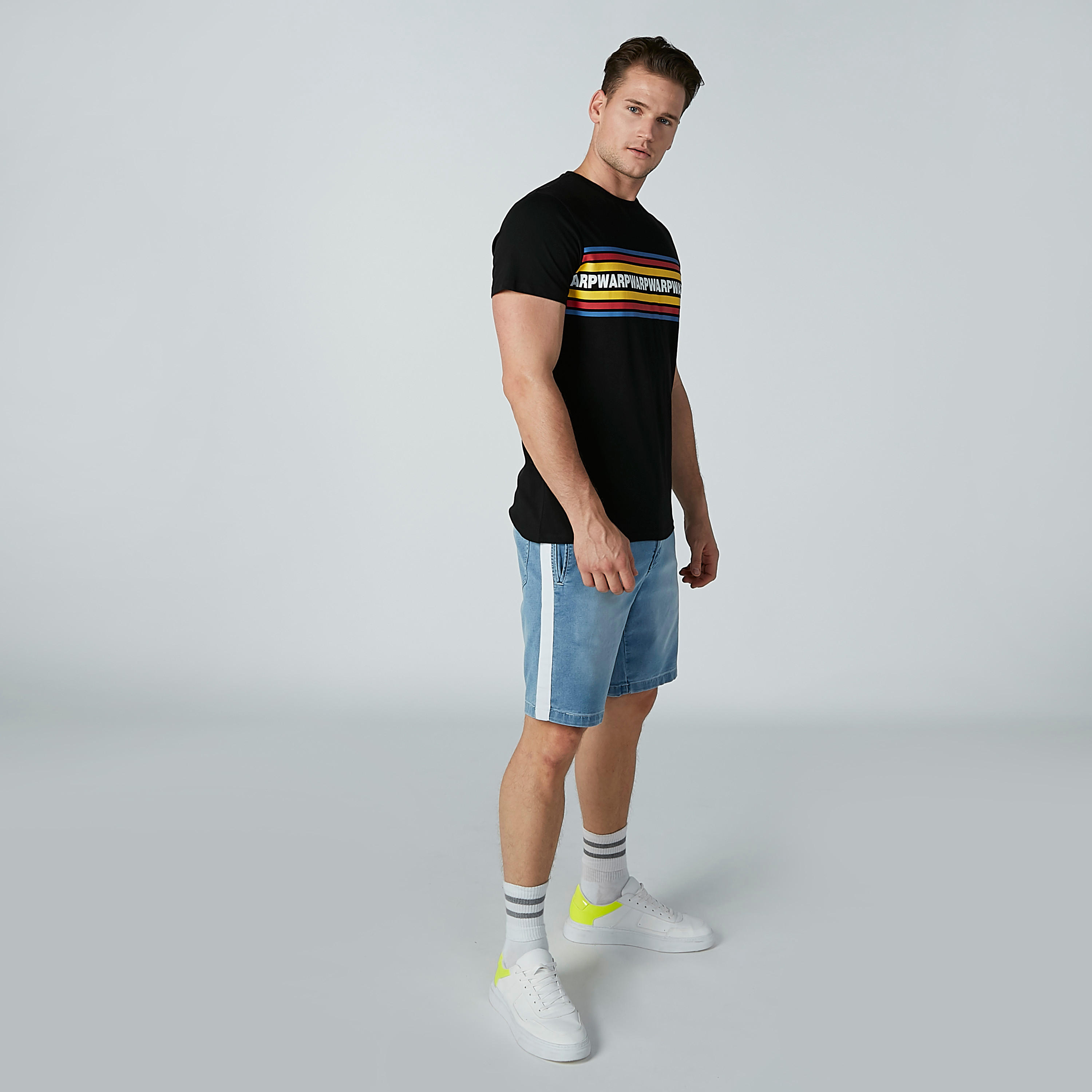 شورت دينم بجيوب وشريطة-men-clothing-bottoms-shorts-image-5