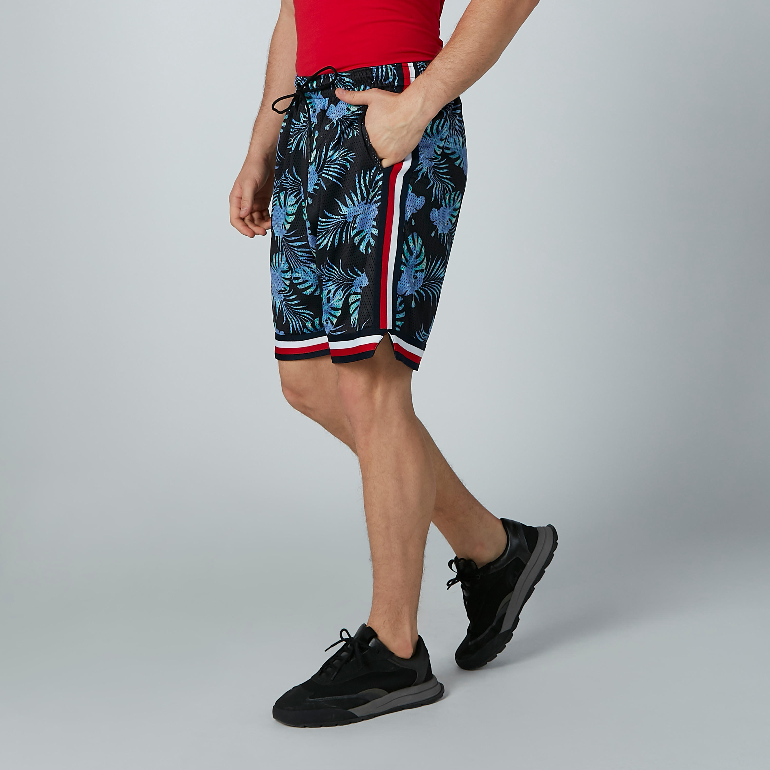 شورت بجيوب وشريطة وطبعات-men-clothing-bottoms-shorts-image-5
