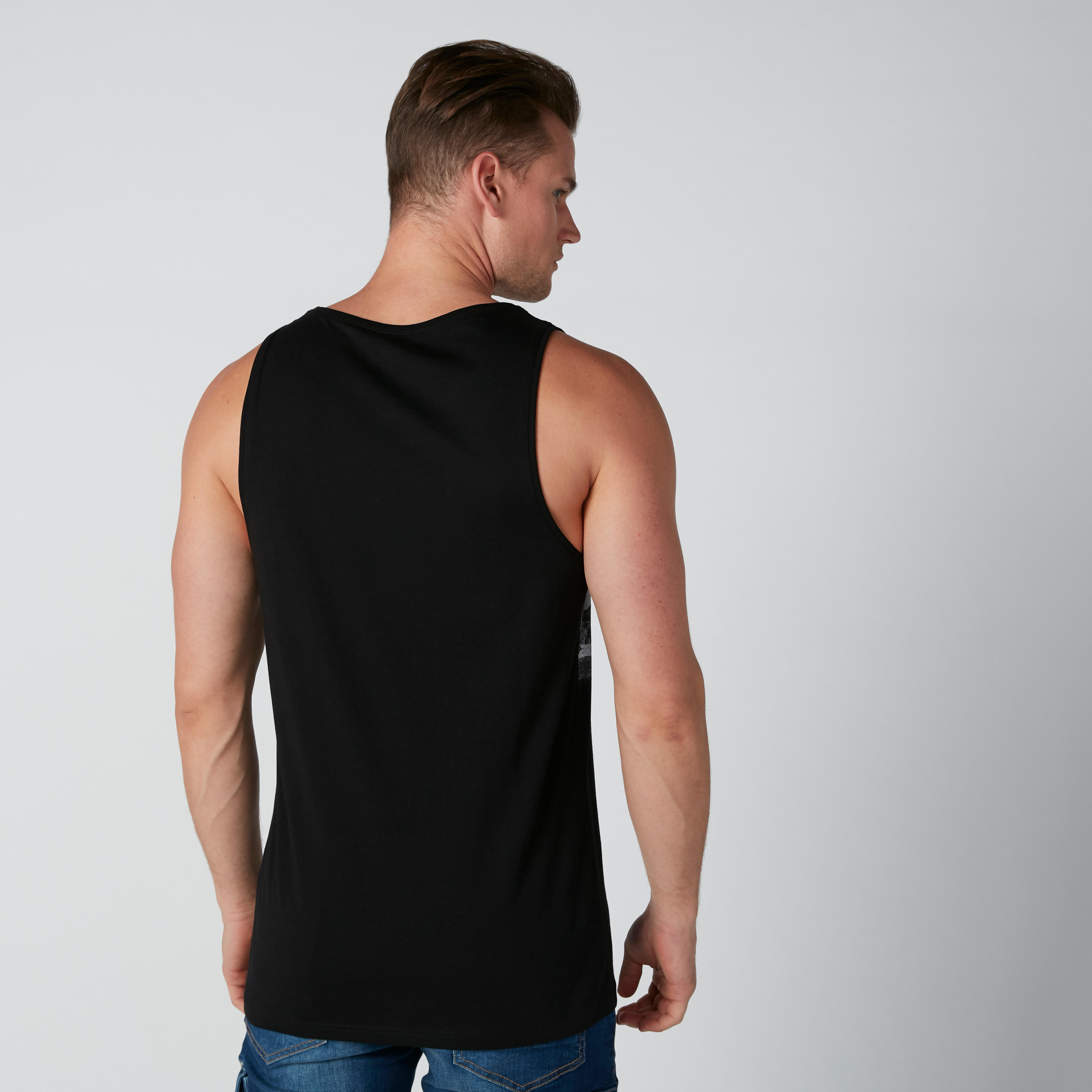 تيشيرت دون أكمام بياقة مستديرة وطبعات-men-clothing-tshirtsandpolos-tshirts-image-3