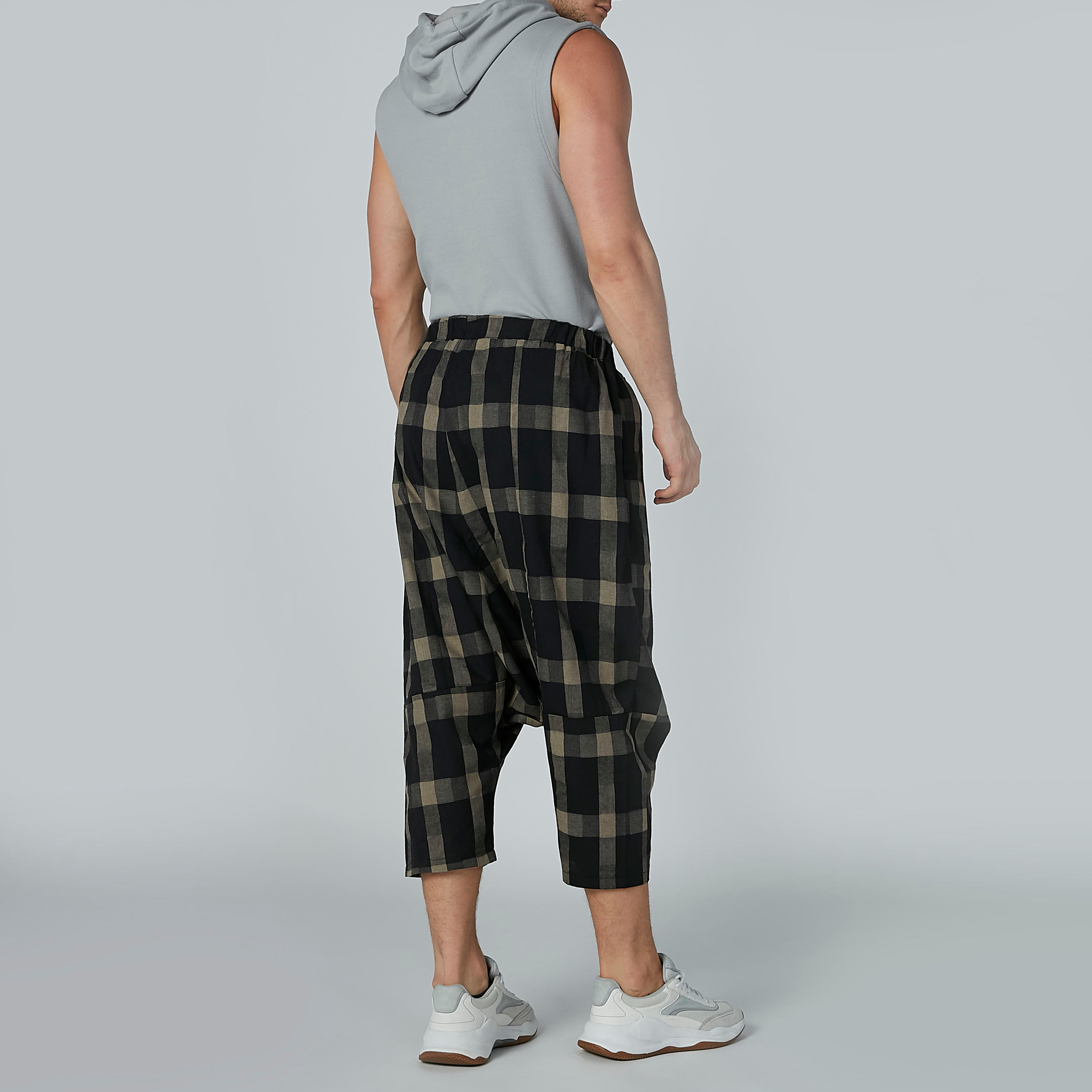 شورت كاروهات برباط إغلاق-men-clothing-bottoms-shorts-image-1