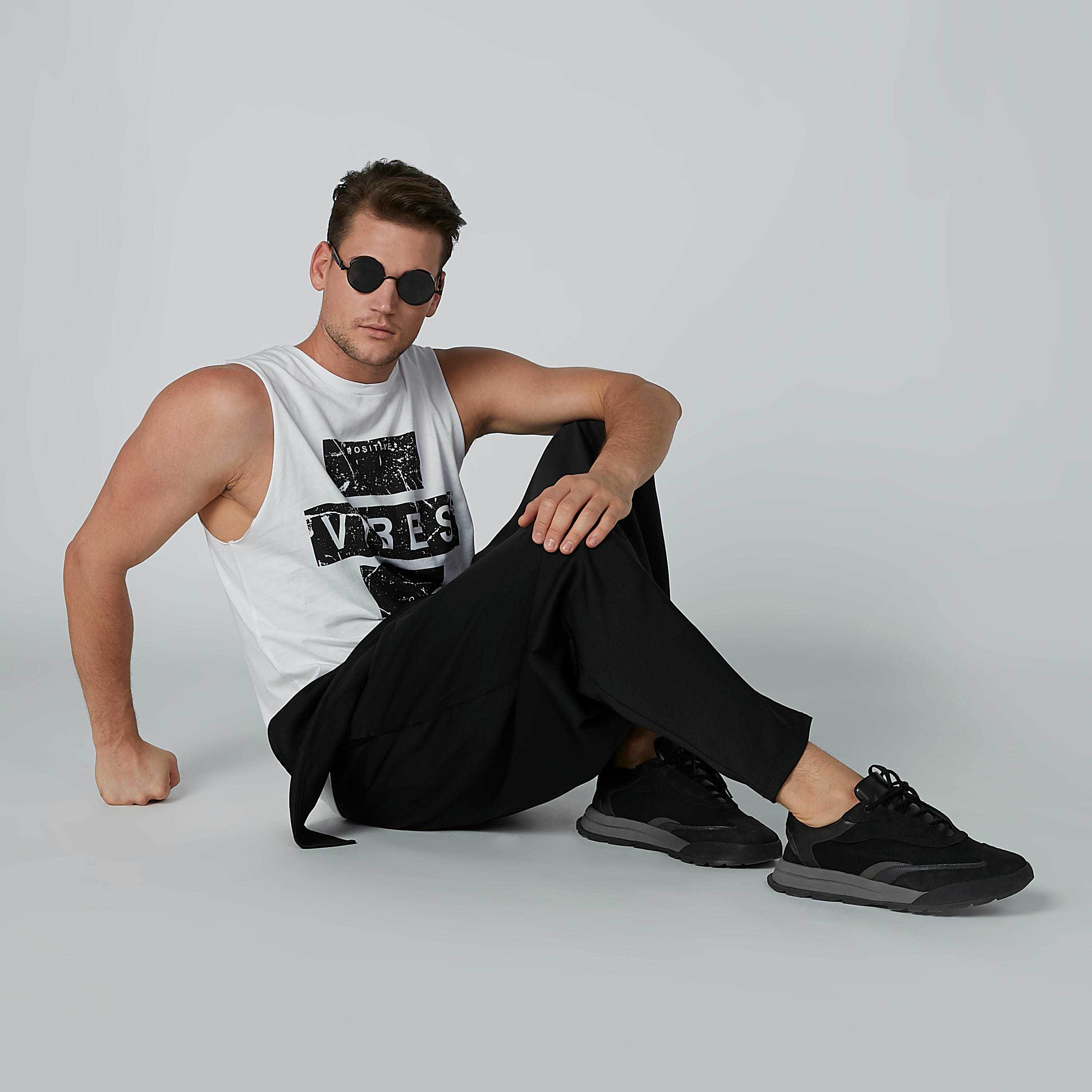 Solid Harem Pants with Drawstrings Closure-men-clothing-bottoms-trousersandchinos-trousers-image-2