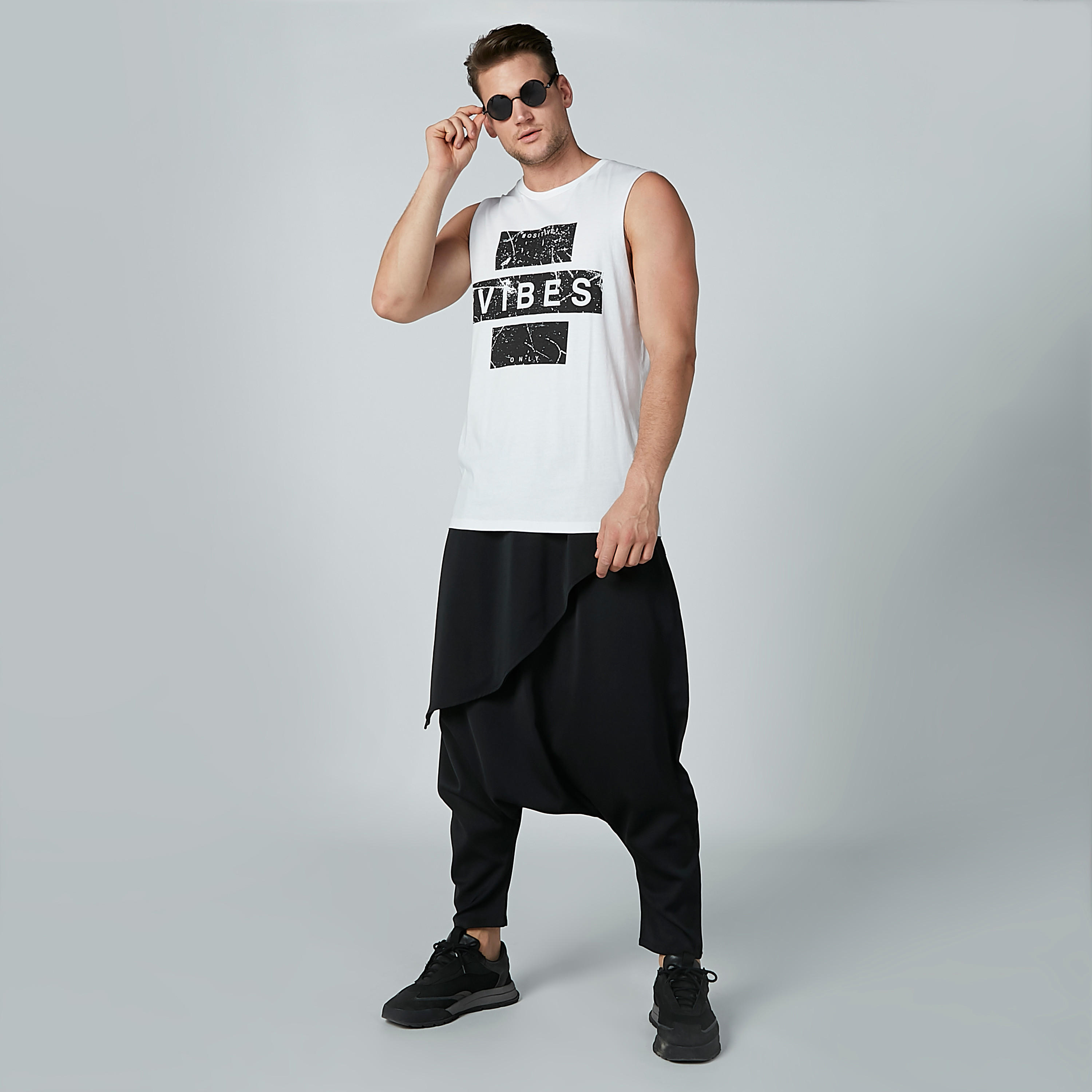 Solid Harem Pants with Drawstrings Closure-men-clothing-bottoms-trousersandchinos-trousers-image-5
