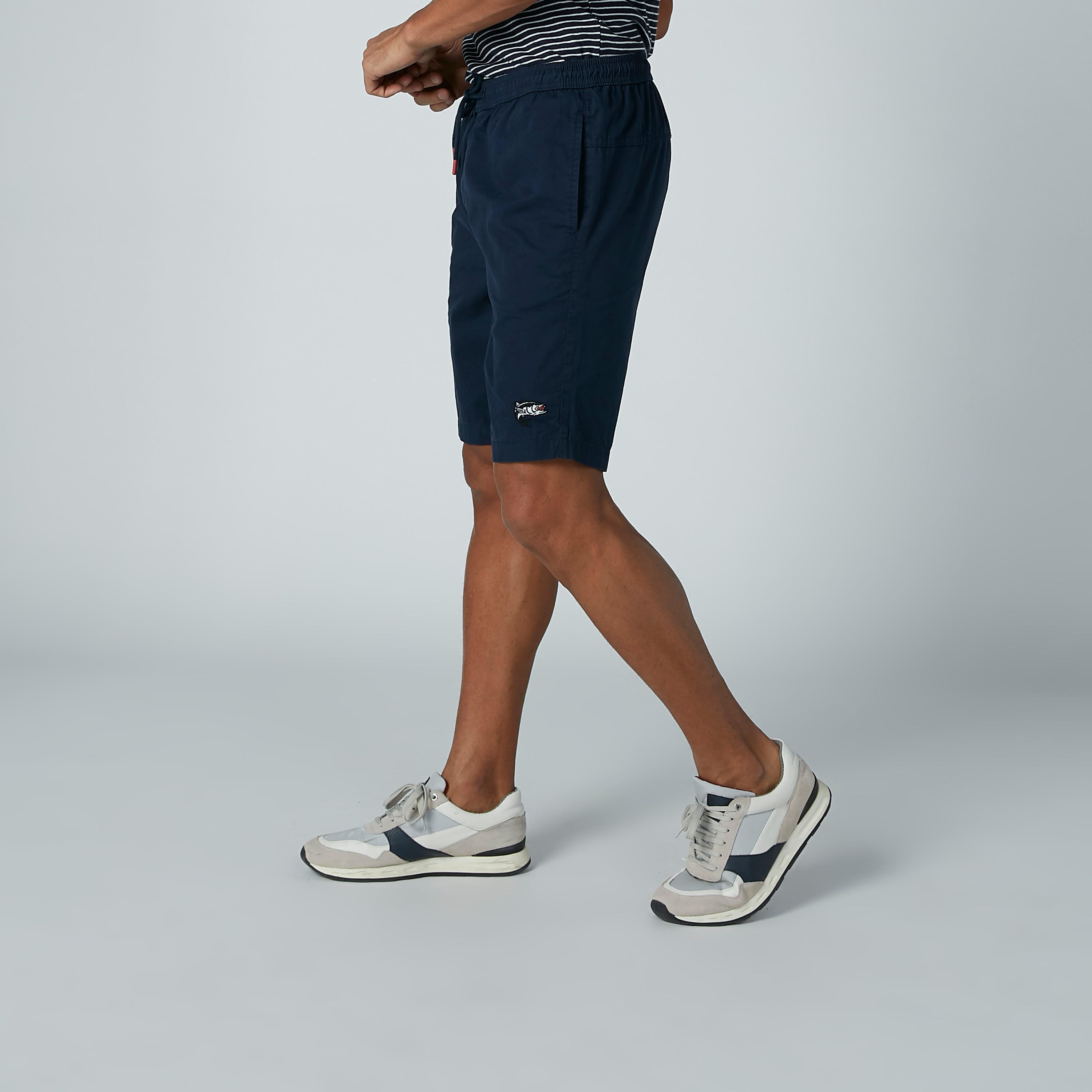 شورت سادة برباط إغلاق وجيوب-men-clothing-bottoms-shorts-image-3