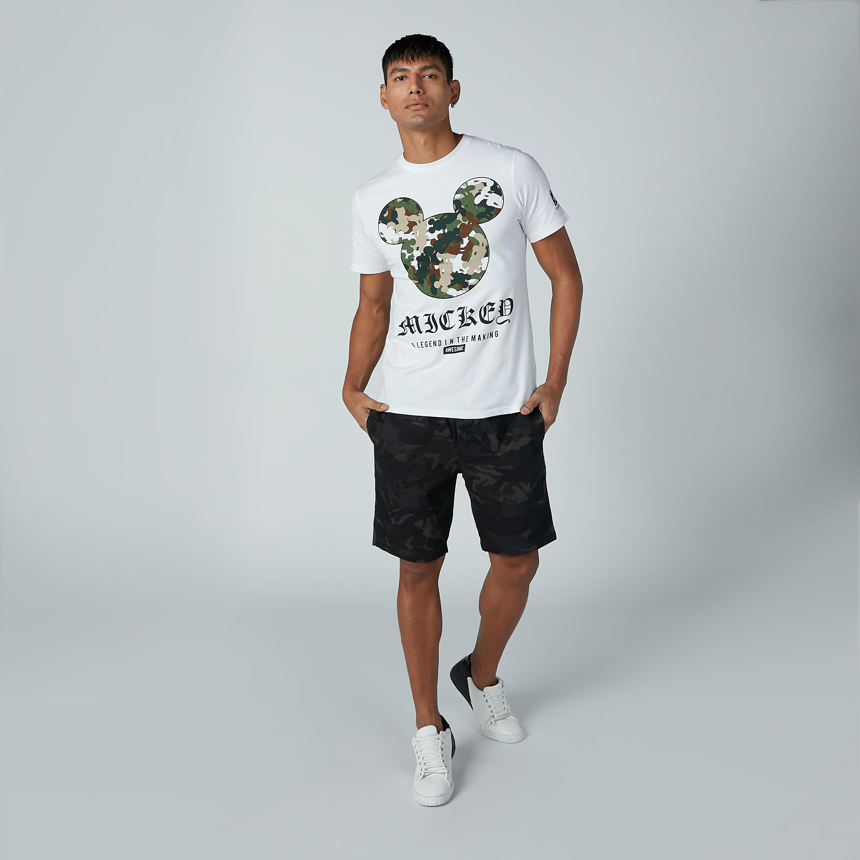 شورت بجيوب ورباط وطبعات-men-clothing-bottoms-shorts-image-2