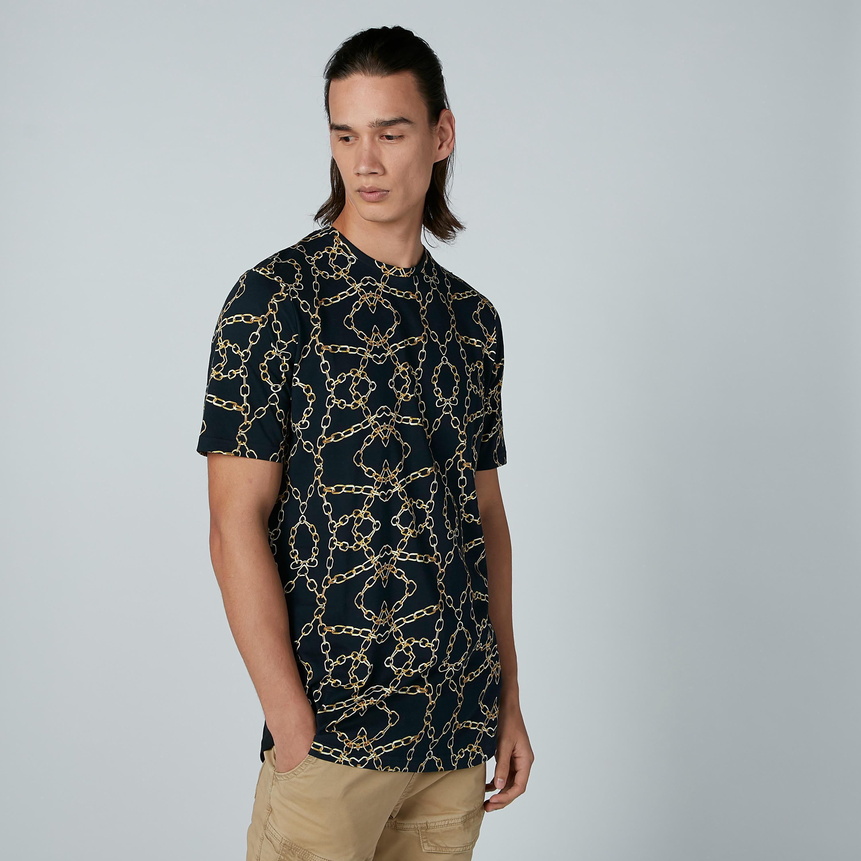 تيشيرت بطبعات وياقة مستديرة وأكمام قصيرة-men-clothing-tshirtsandpolos-tshirts-image-2