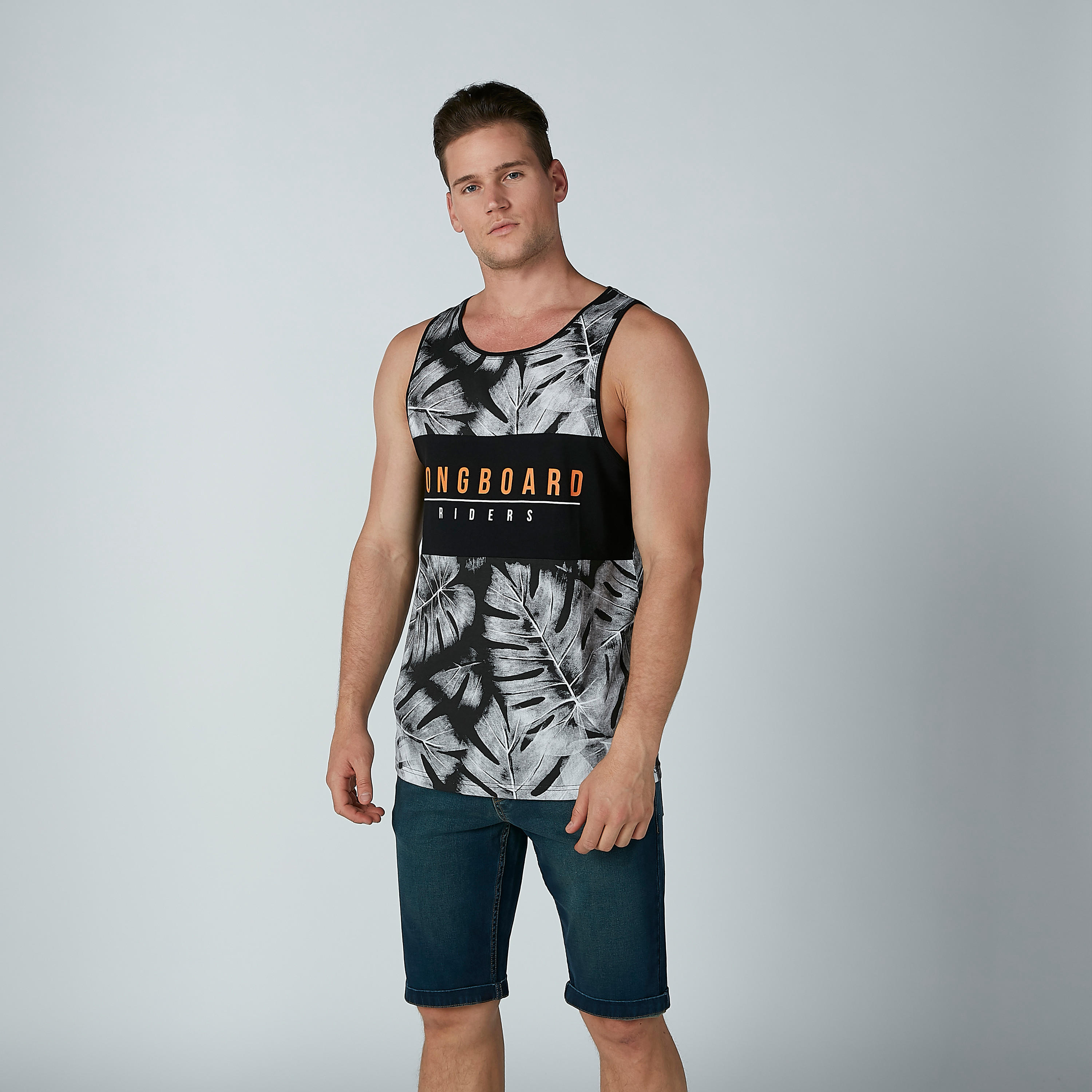 تيشيرت دون أكمام بطبعات-men-clothing-tshirtsandpolos-tshirts-image-4