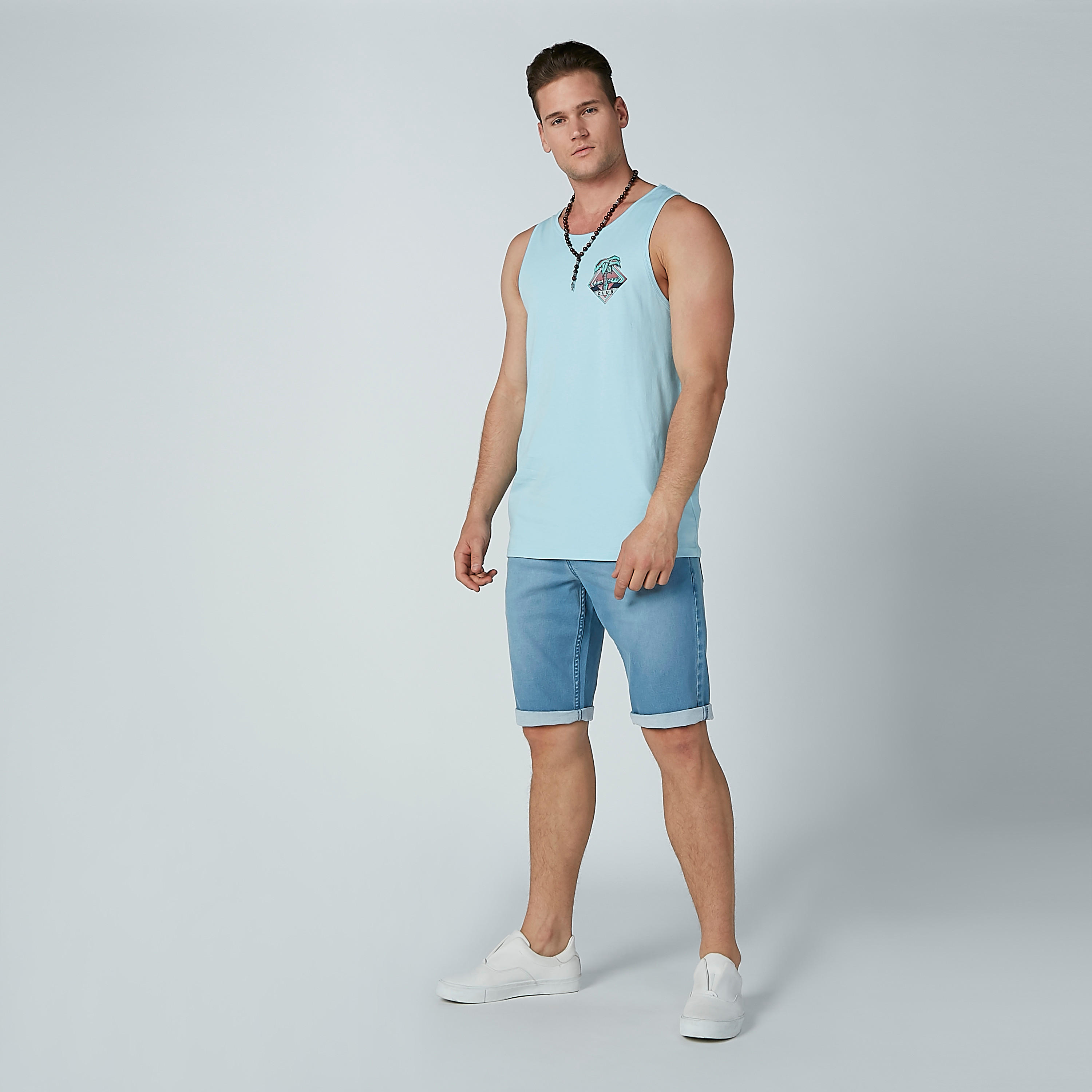 تيشيرت دون أكمام بياقة مستديرة وطبعات-men-clothing-tshirtsandpolos-tshirts-image-4