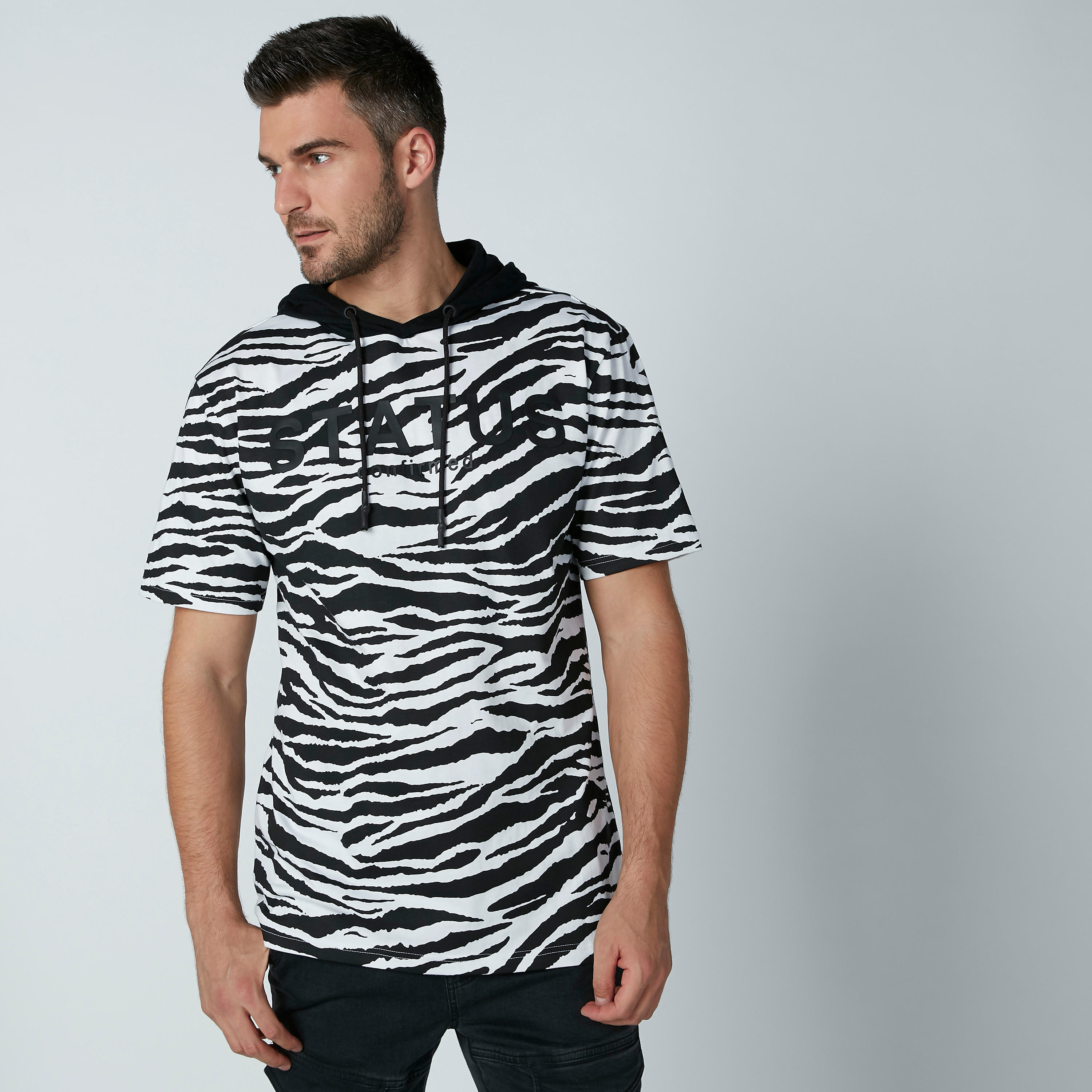 Animal Printed T-shirt with Short Sleeves-men-clothing-tshirtsandpolos-tshirts-image-1