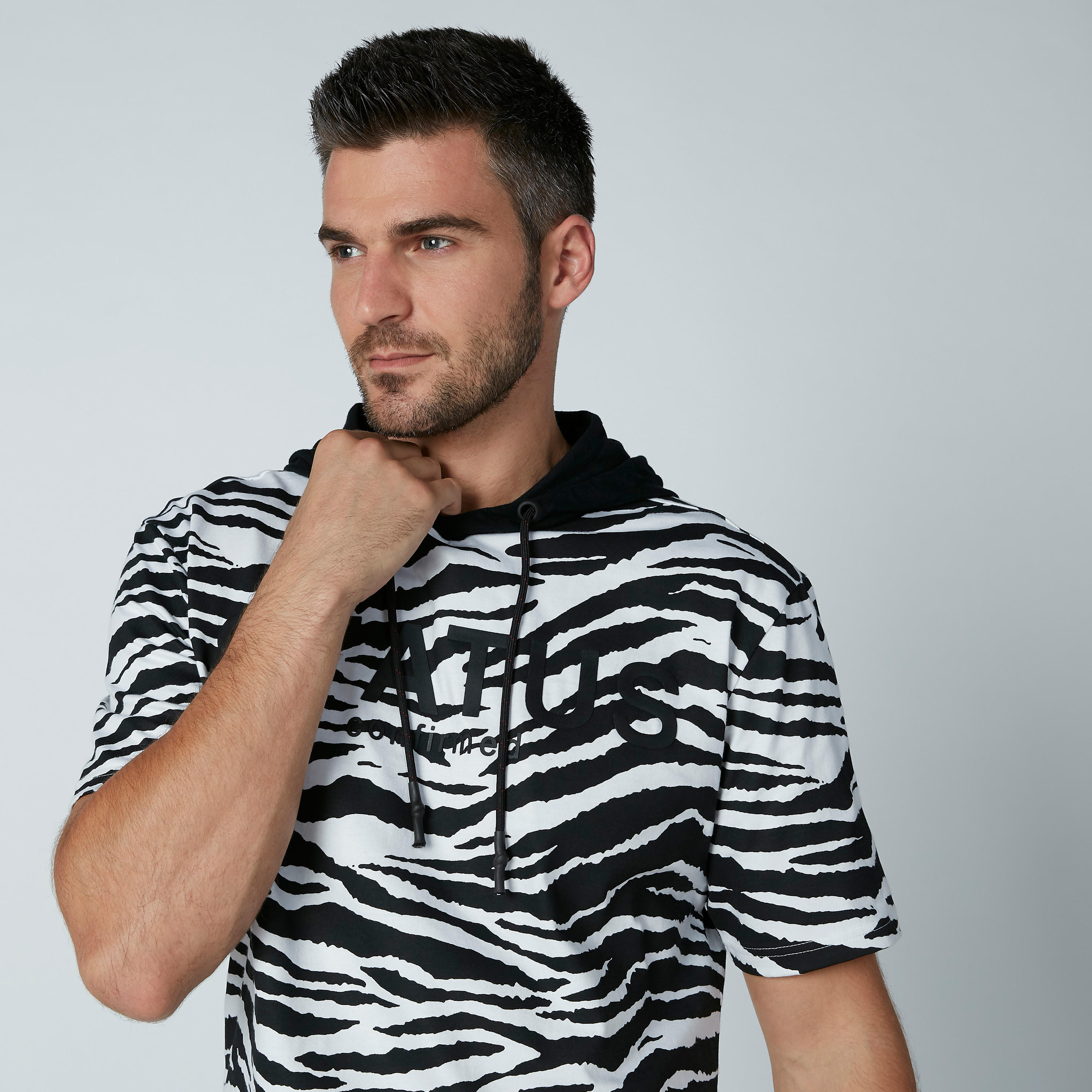 Animal Printed T-shirt with Short Sleeves-men-clothing-tshirtsandpolos-tshirts-image-3
