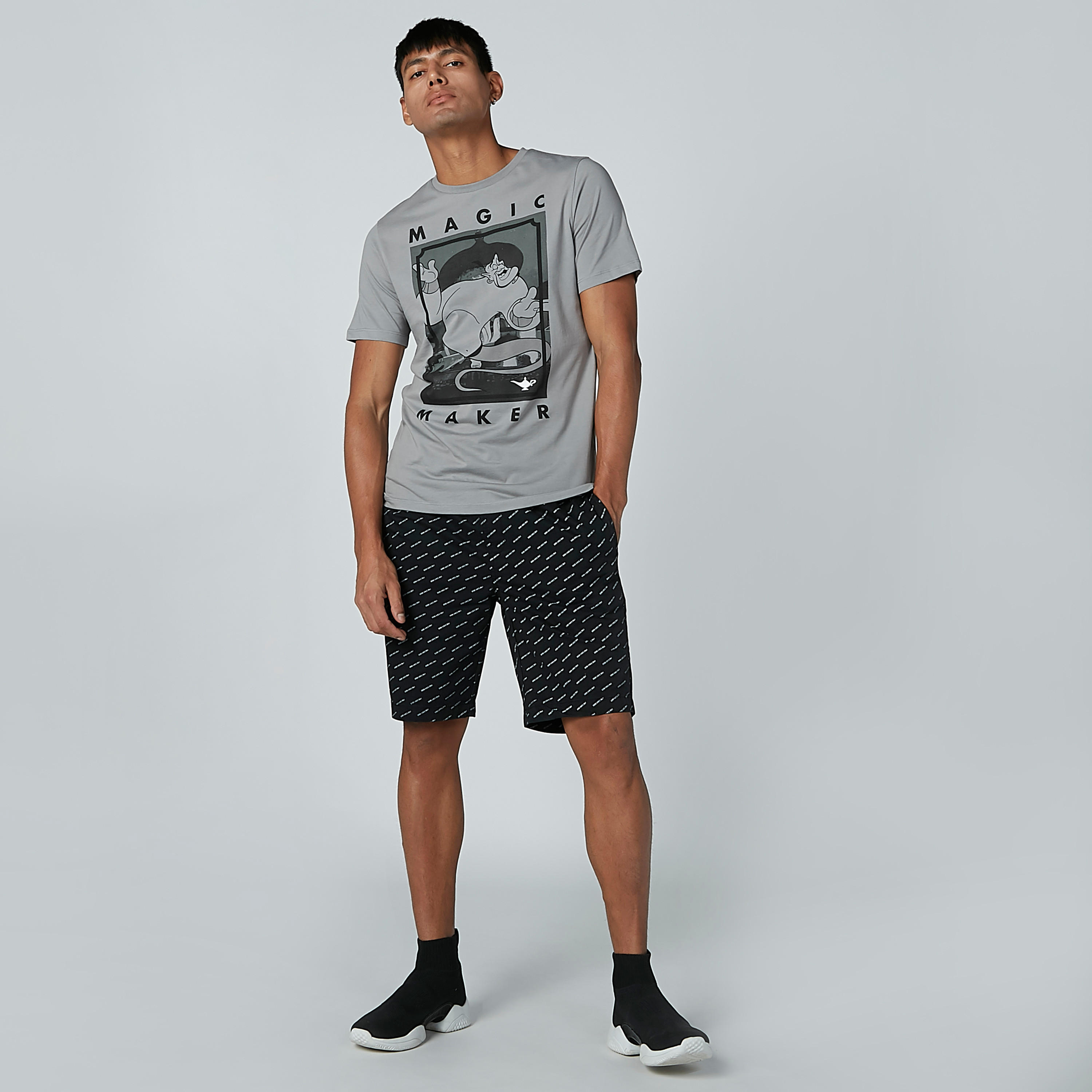 شورت برباط إغلاق وطبعات-men-clothing-bottoms-shorts-image-2