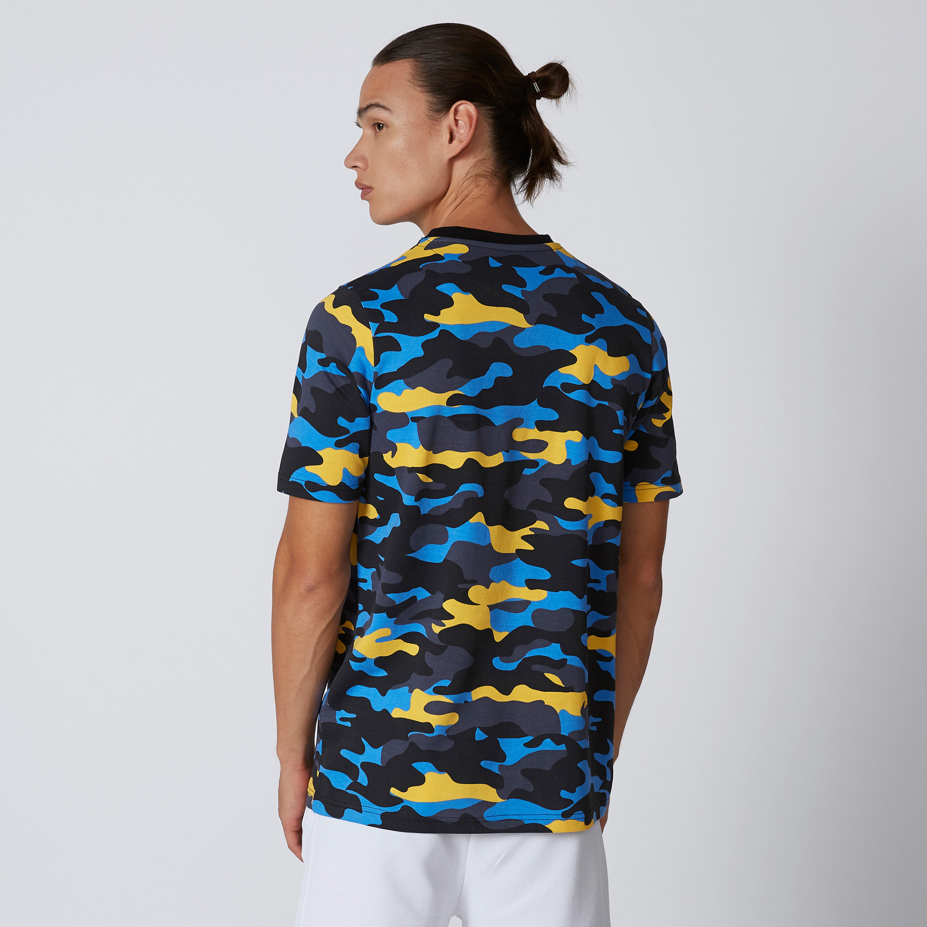 تيشيرت بياقة مستديرة وأكمام قصيرة وطبعات-men-clothing-tshirtsandpolos-tshirts-image-2