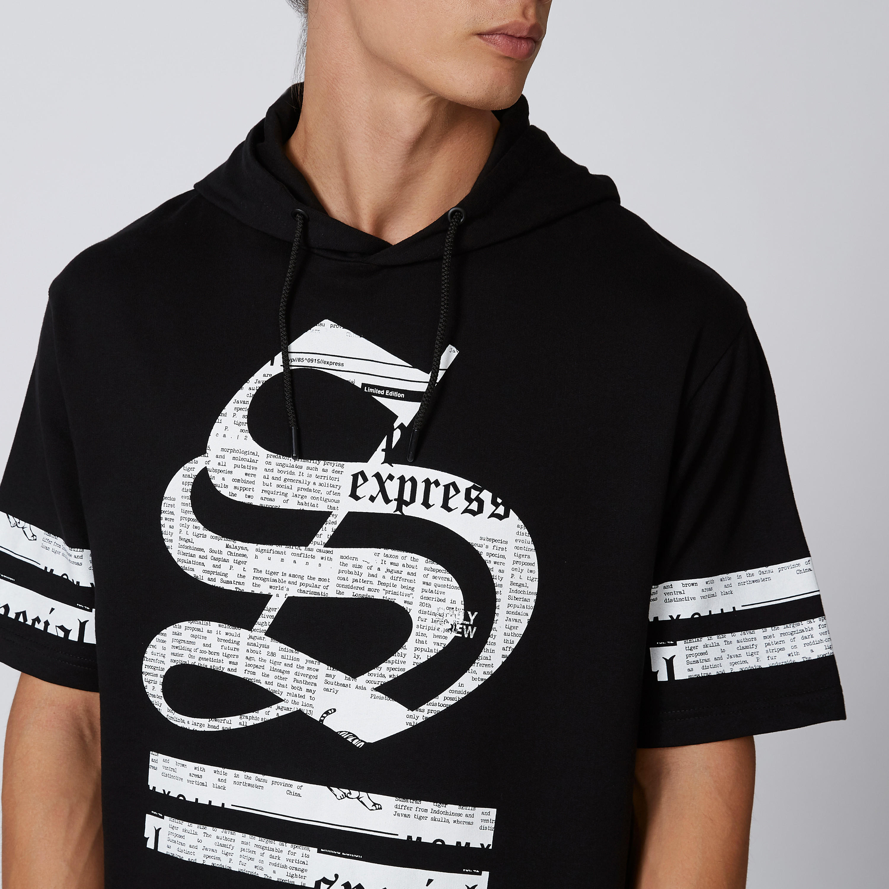 Printed T-shirt with Short Sleeves and Hood-men-clothing-tshirtsandpolos-tshirts-image-3
