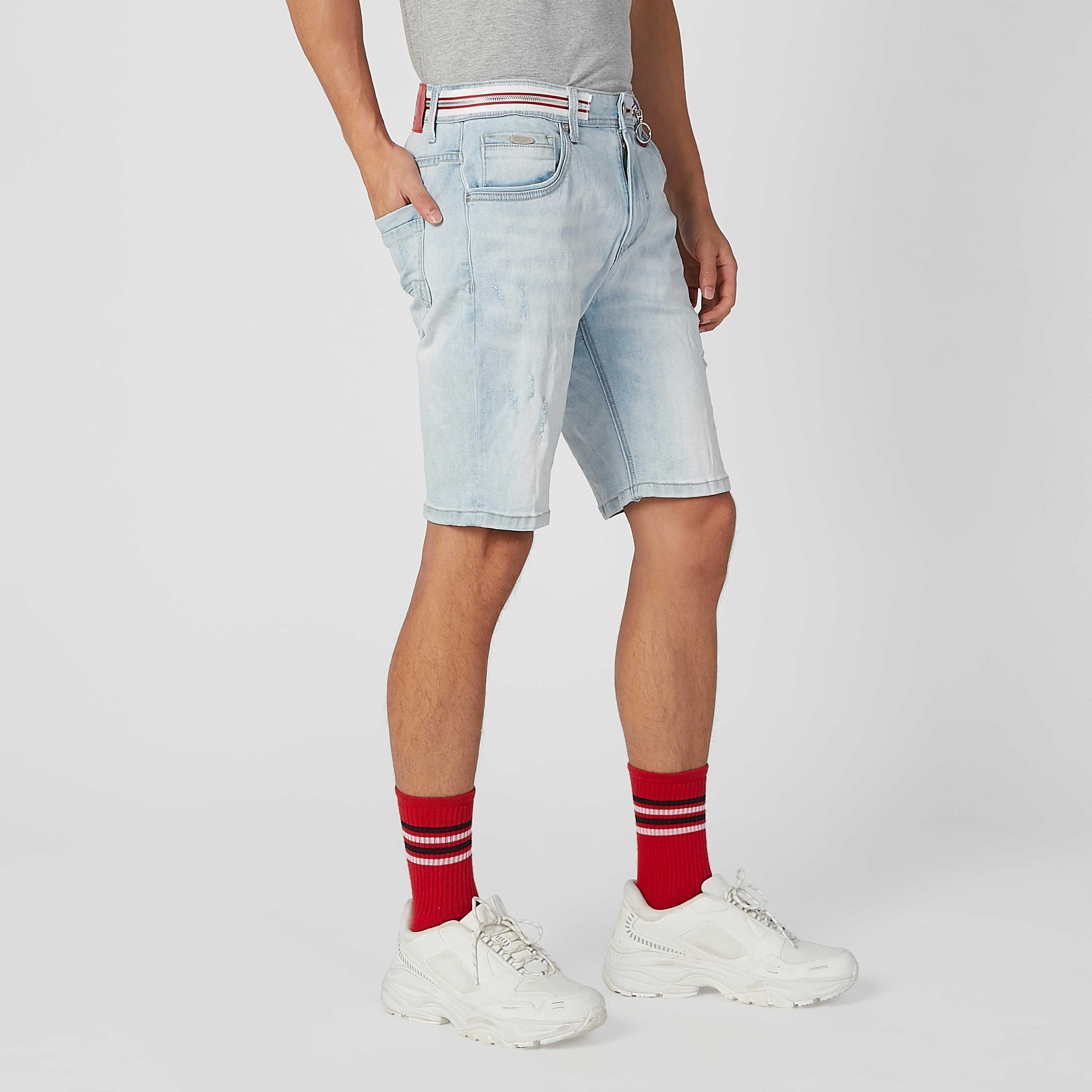 شورت ممزّق بخصر متوسط الارتفاع وجيوب وحلقات للحزام-men-clothing-bottoms-shorts-image-5