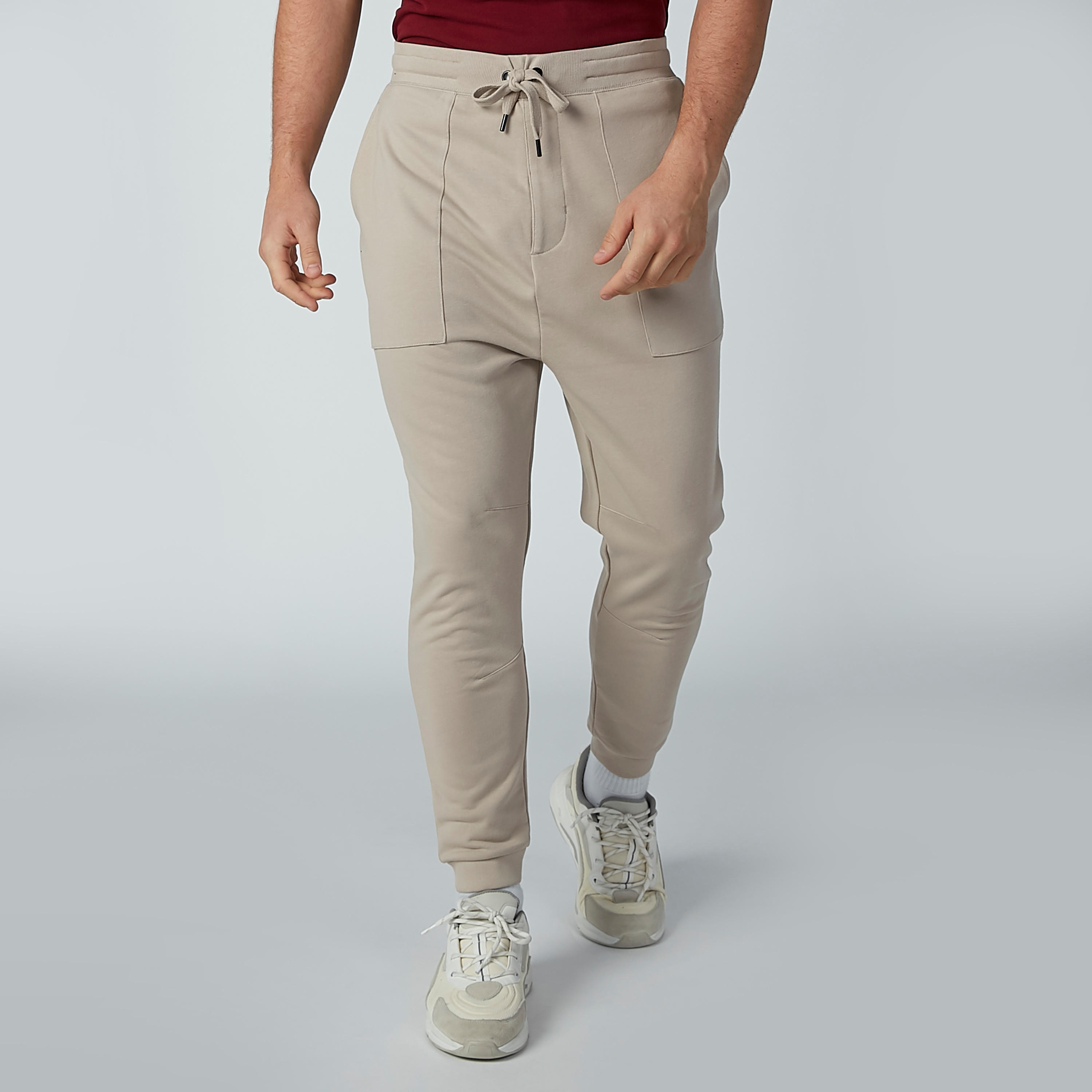 بنطال دينم طويل برباط وجيوب-men-clothing-bottoms-joggers-image-5