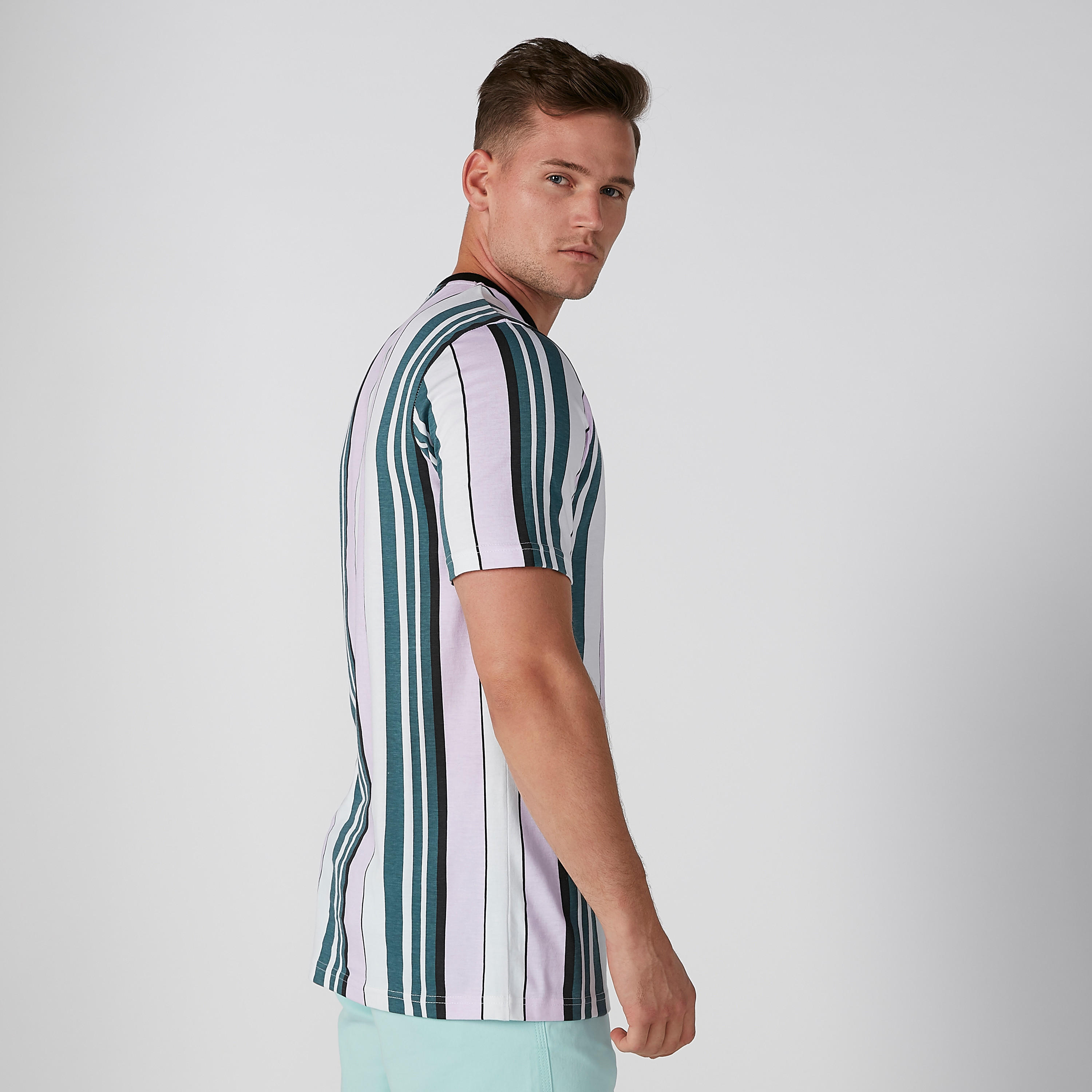 تيشيرت مستدام بقصّة سليم وأكمام قصيرة وطبعات-men-clothing-tshirtsandpolos-tshirts-image-4