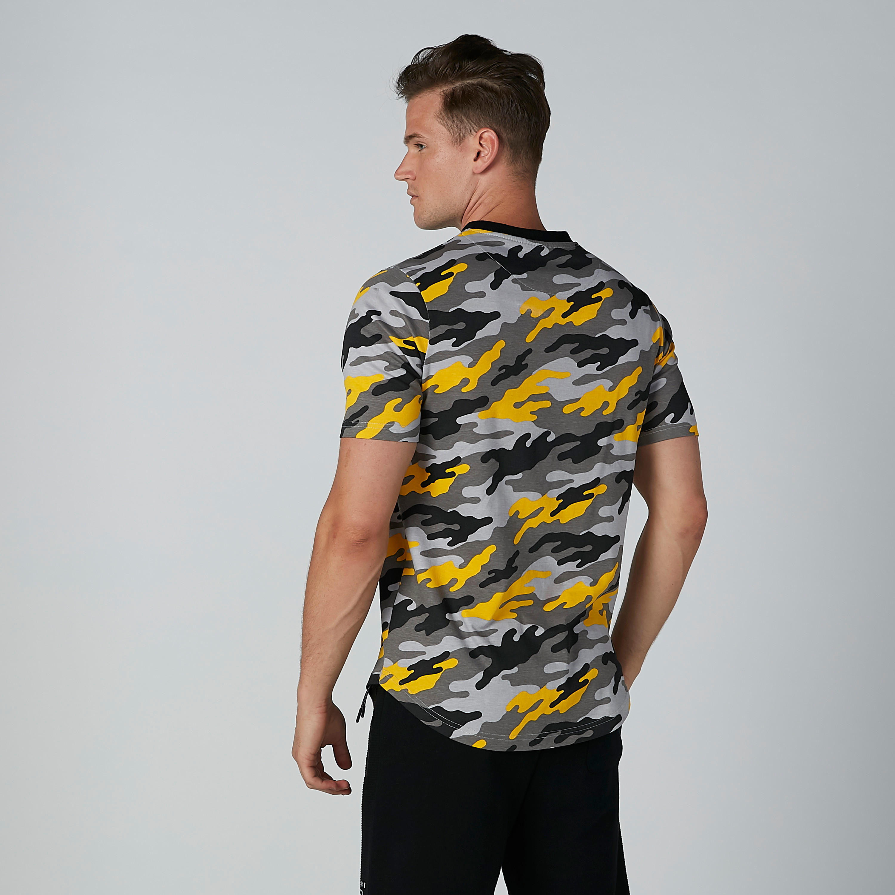 Sustainable Printed T-shirt in Slim-Fit with Short Sleeves-men-clothing-tshirtsandpolos-tshirts-image-8