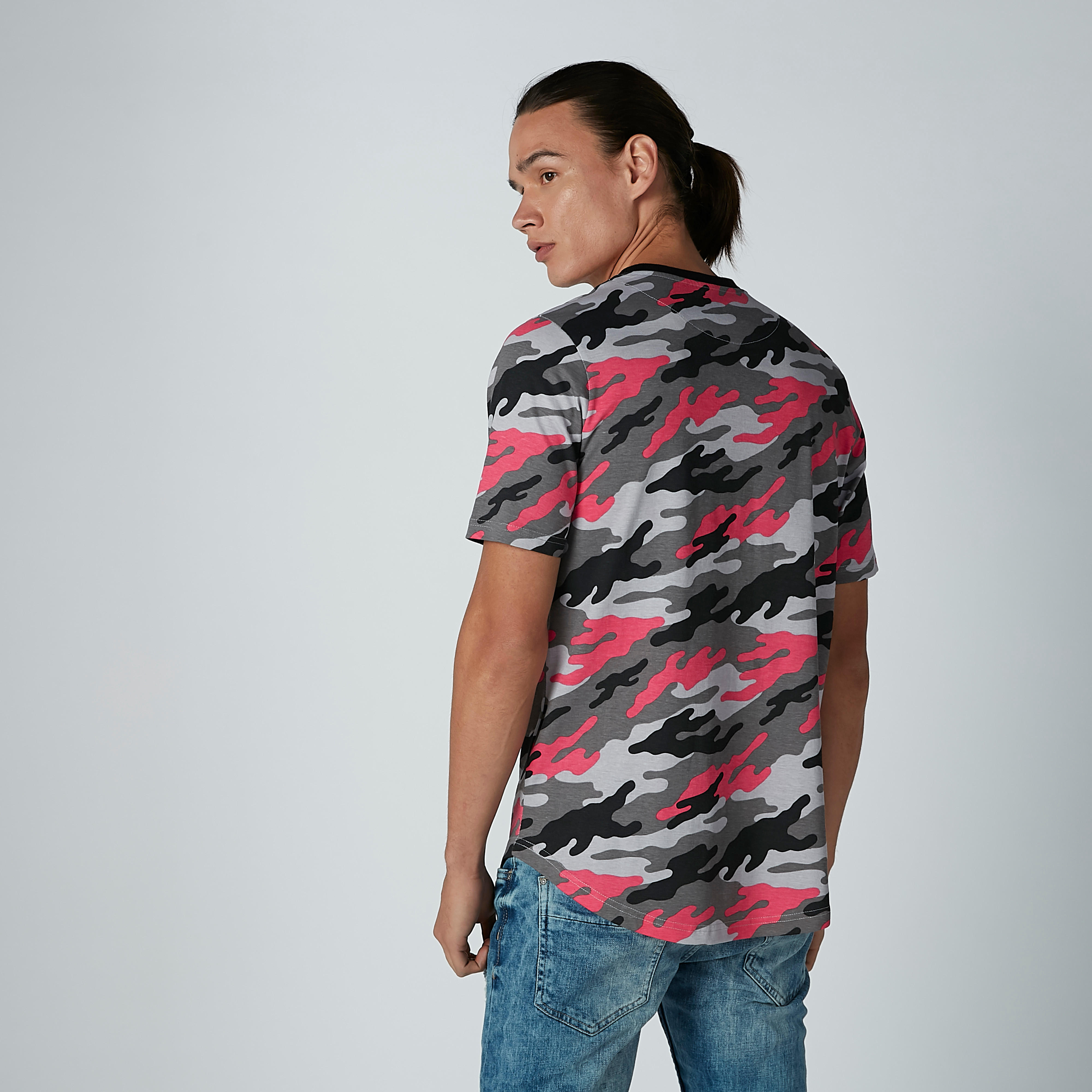 Sustainable Printed T-shirt in Slim-Fit with Short Sleeves-men-clothing-tshirtsandpolos-tshirts-image-4