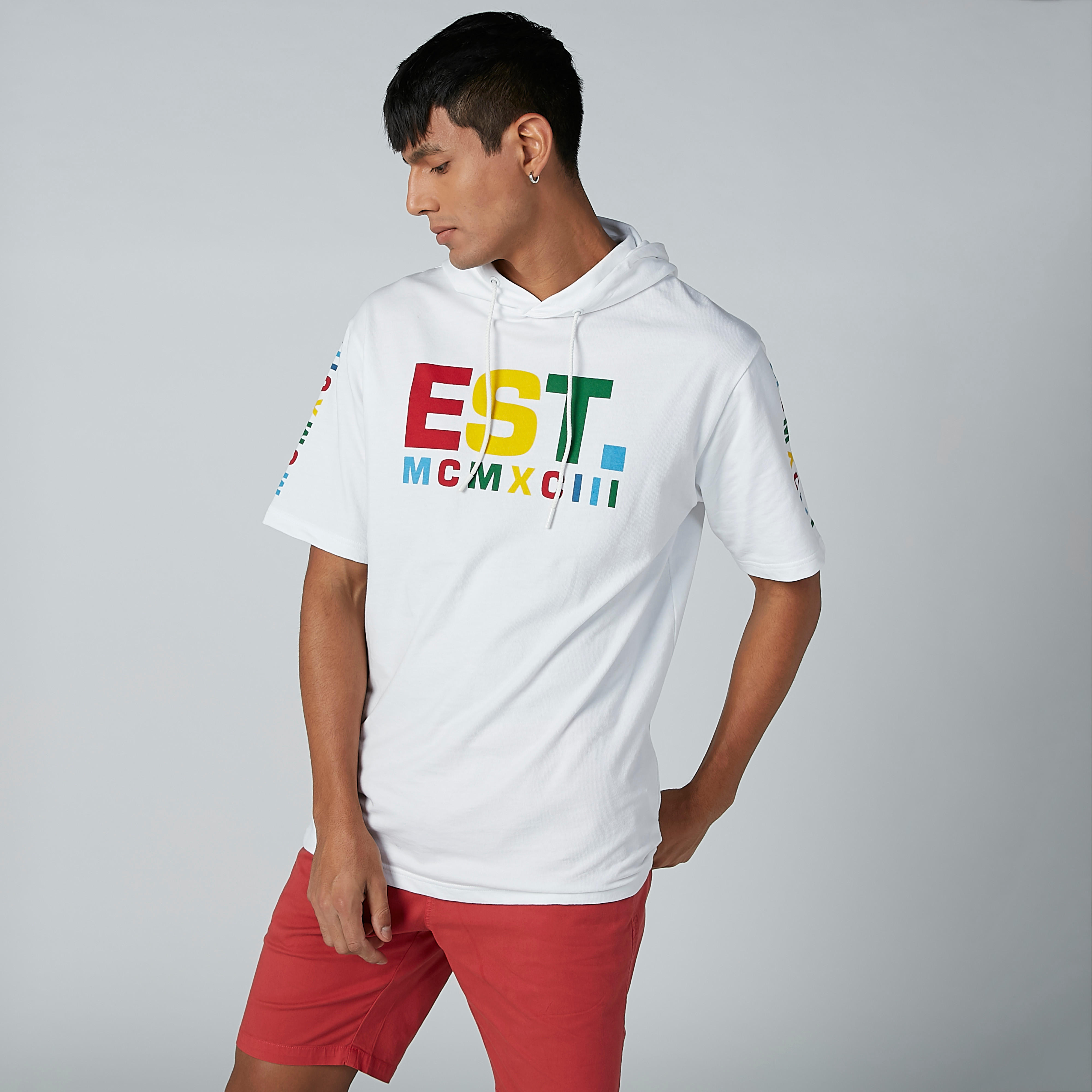 تيشيرت مستدام بقصّة سليم وهود وطبعات -men-clothing-tshirtsandpolos-tshirts-image-2