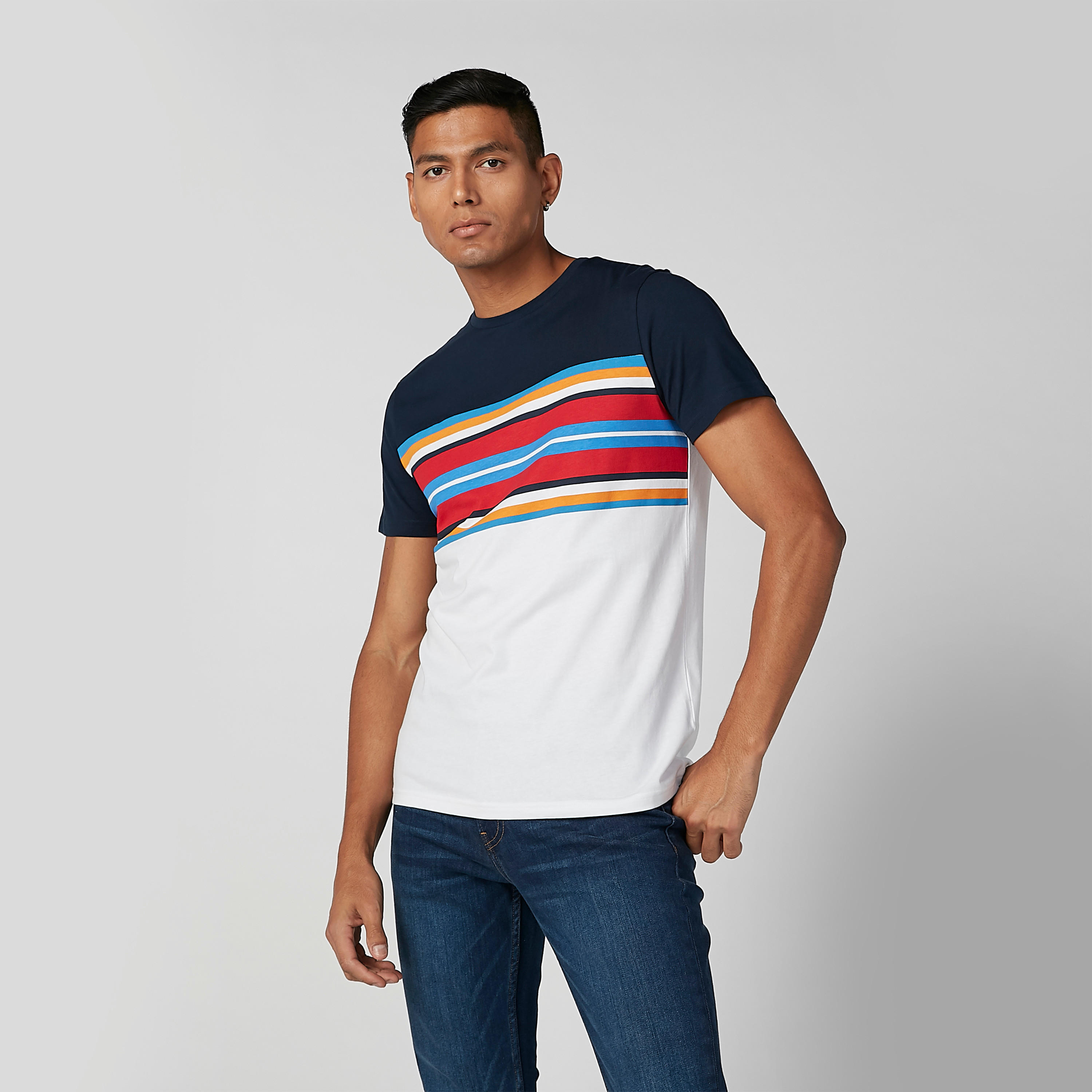تيشيرت مستدام سليم بياقة ضيّقة وأكمام قصيرة وطبعات-men-clothing-tshirtsandpolos-tshirts-image-2