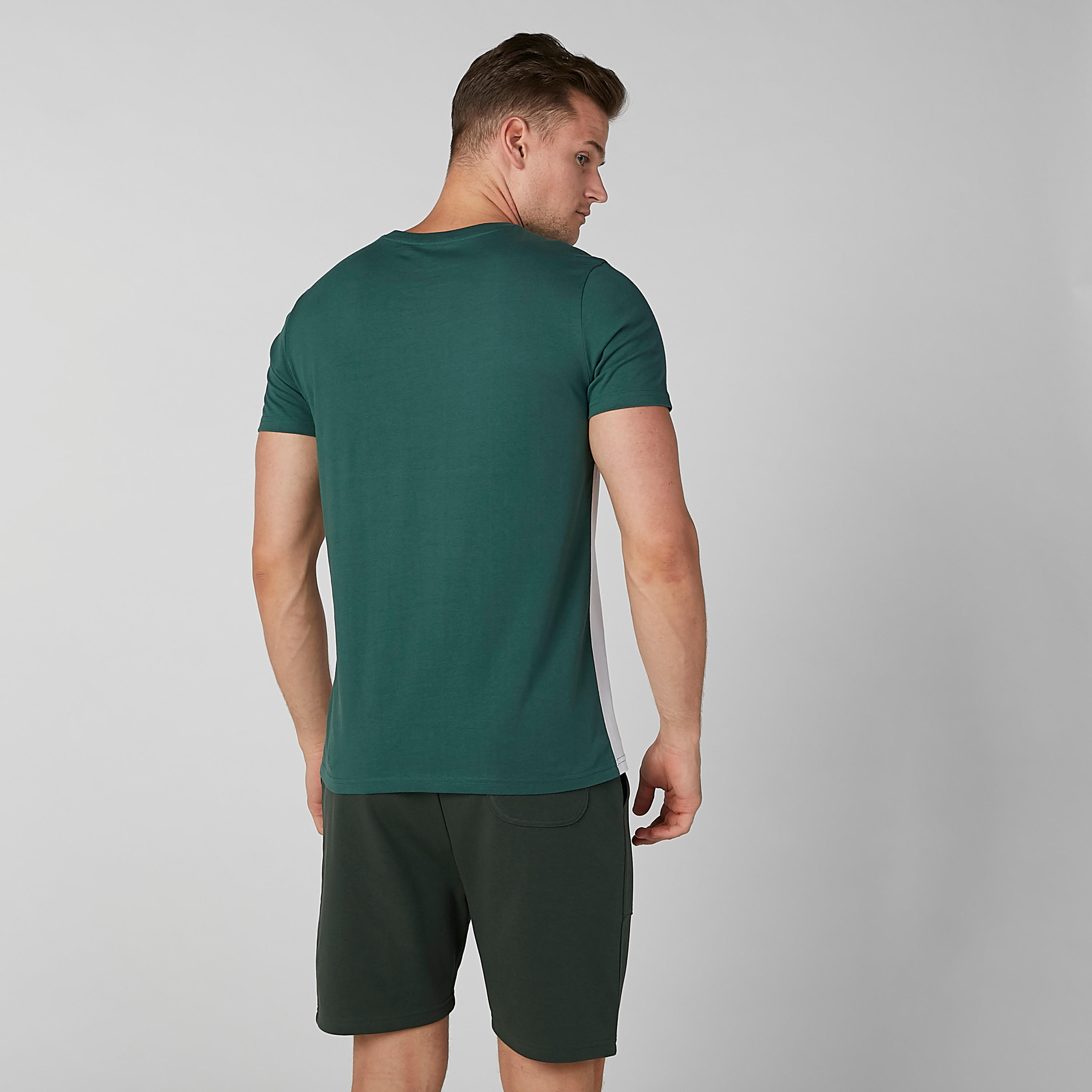 تيشيرت مستدام بياقة ضيّقة وأكمام قصيرة وطبعات-men-clothing-tshirtsandpolos-tshirts-image-2