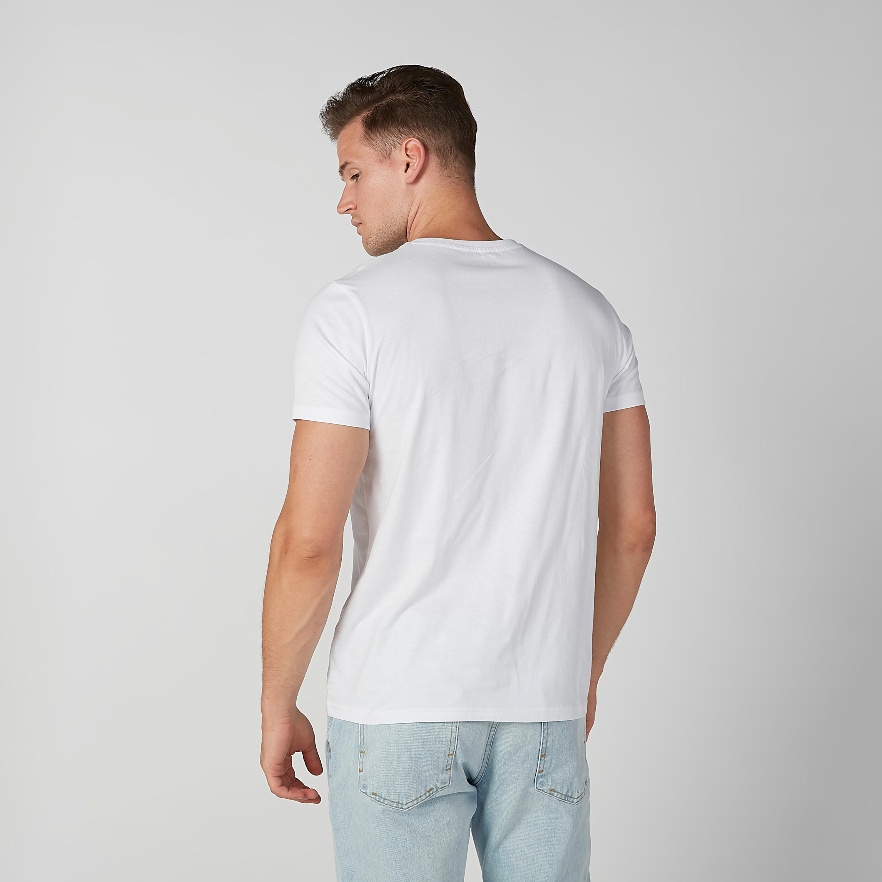 تيشيرت مستدام بقصّة سليم وياقة ضيّقة وطبعات -men-clothing-tshirtsandpolos-tshirts-image-3