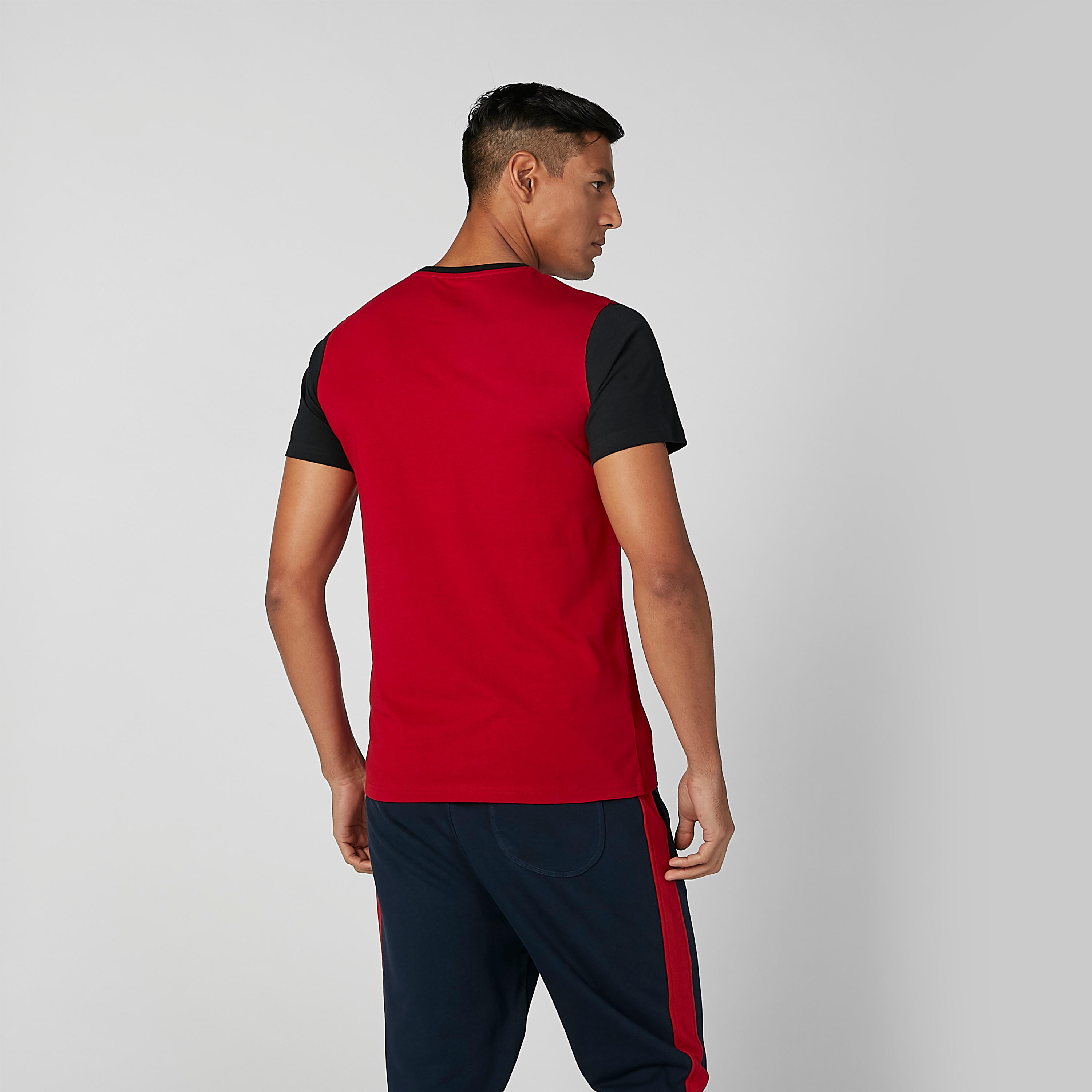 تيشيرت مستدام مستدام بياقة ضيّقة وطبعات-men-clothing-tshirtsandpolos-tshirts-image-3