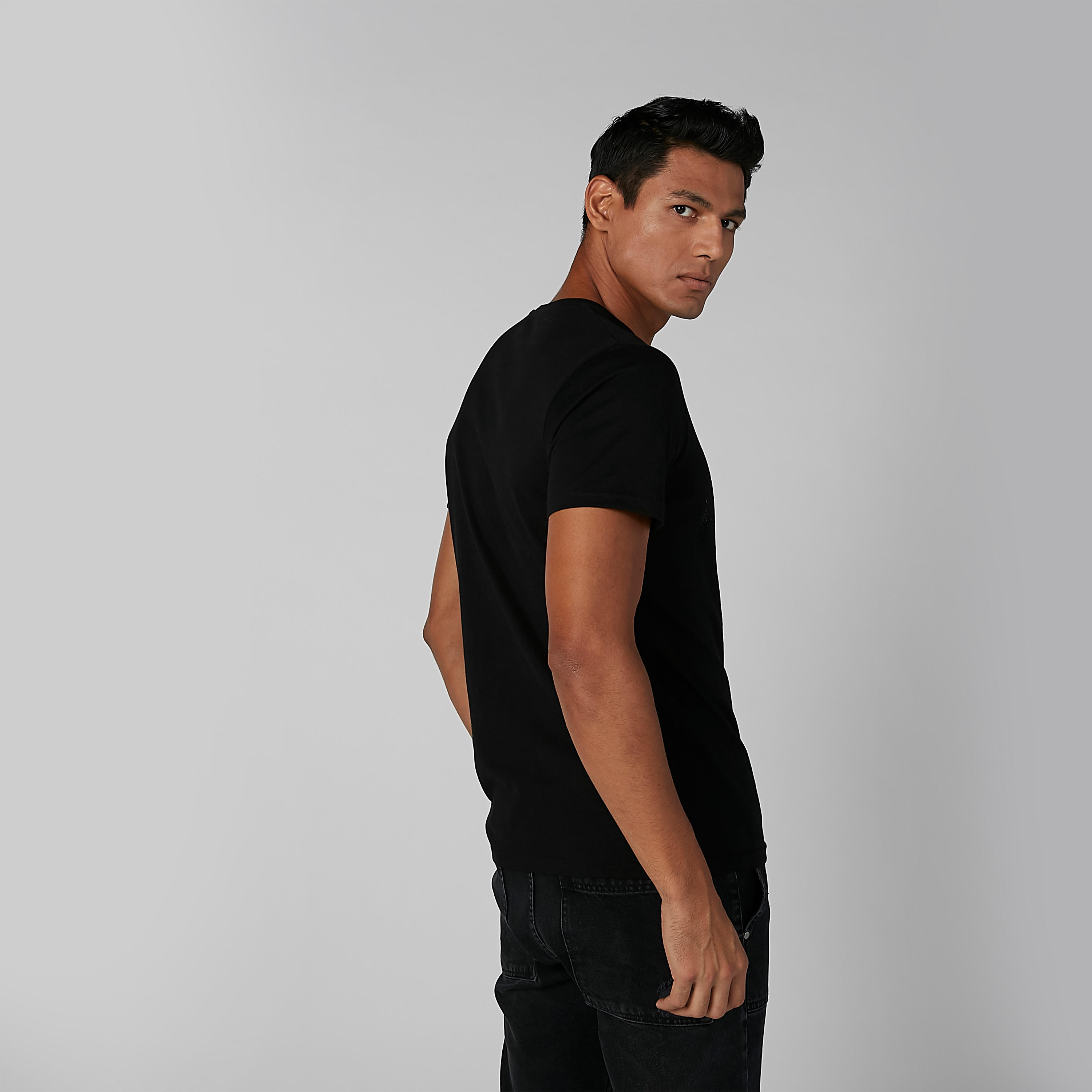 Sustainable Printed T-shirt in Slim-Fit with Crew Neck-men-clothing-tshirtsandpolos-tshirts-image-4