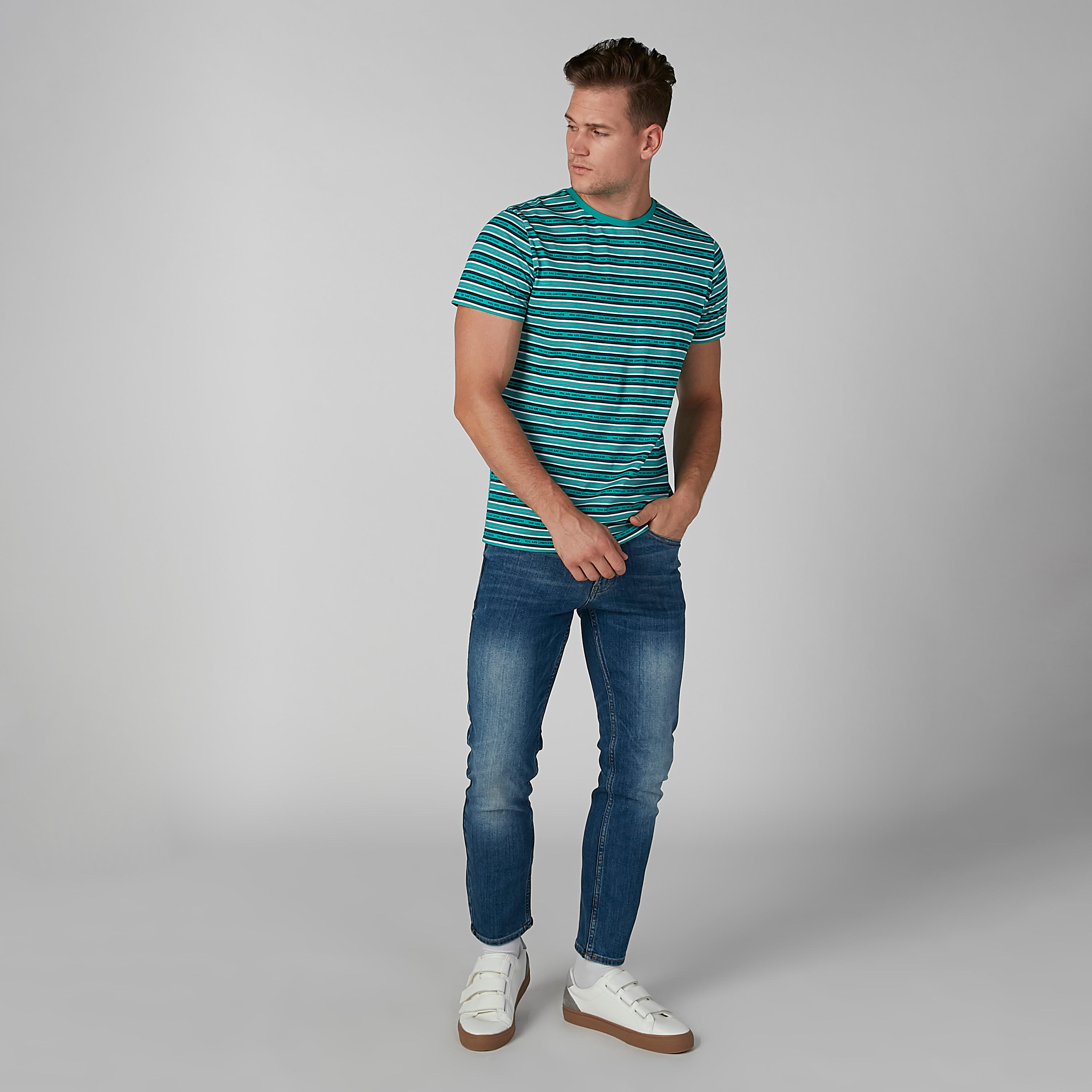 تيشيرت مستدام مقلّم بقصّة سليم وياقة ضيّقة -men-clothing-tshirtsandpolos-tshirts-image-4