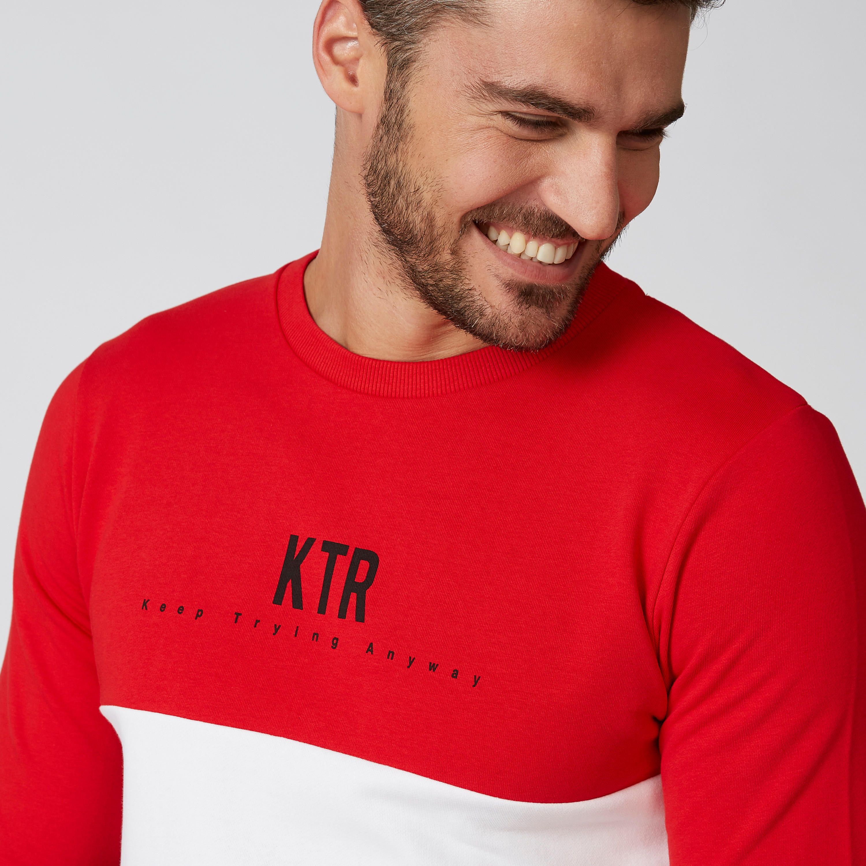 سويتر بياقة ضيّقة وأكمام طويلة وطبعات-men-clothing-sweatersandpullovers-image-4