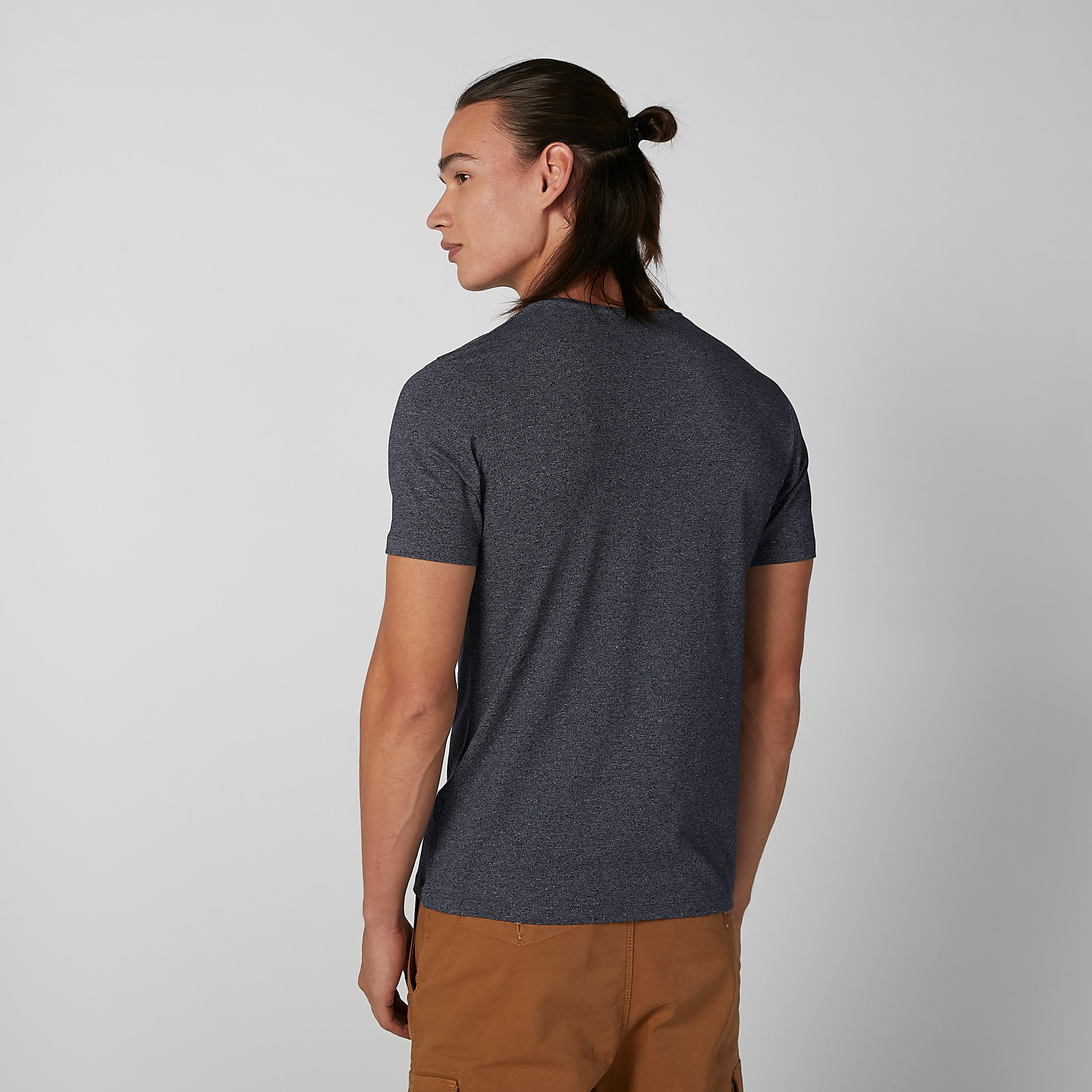 تيشيرت سادة بياقة V وأكمام قصيرة-men-clothing-tshirtsandpolos-tshirts-image-1