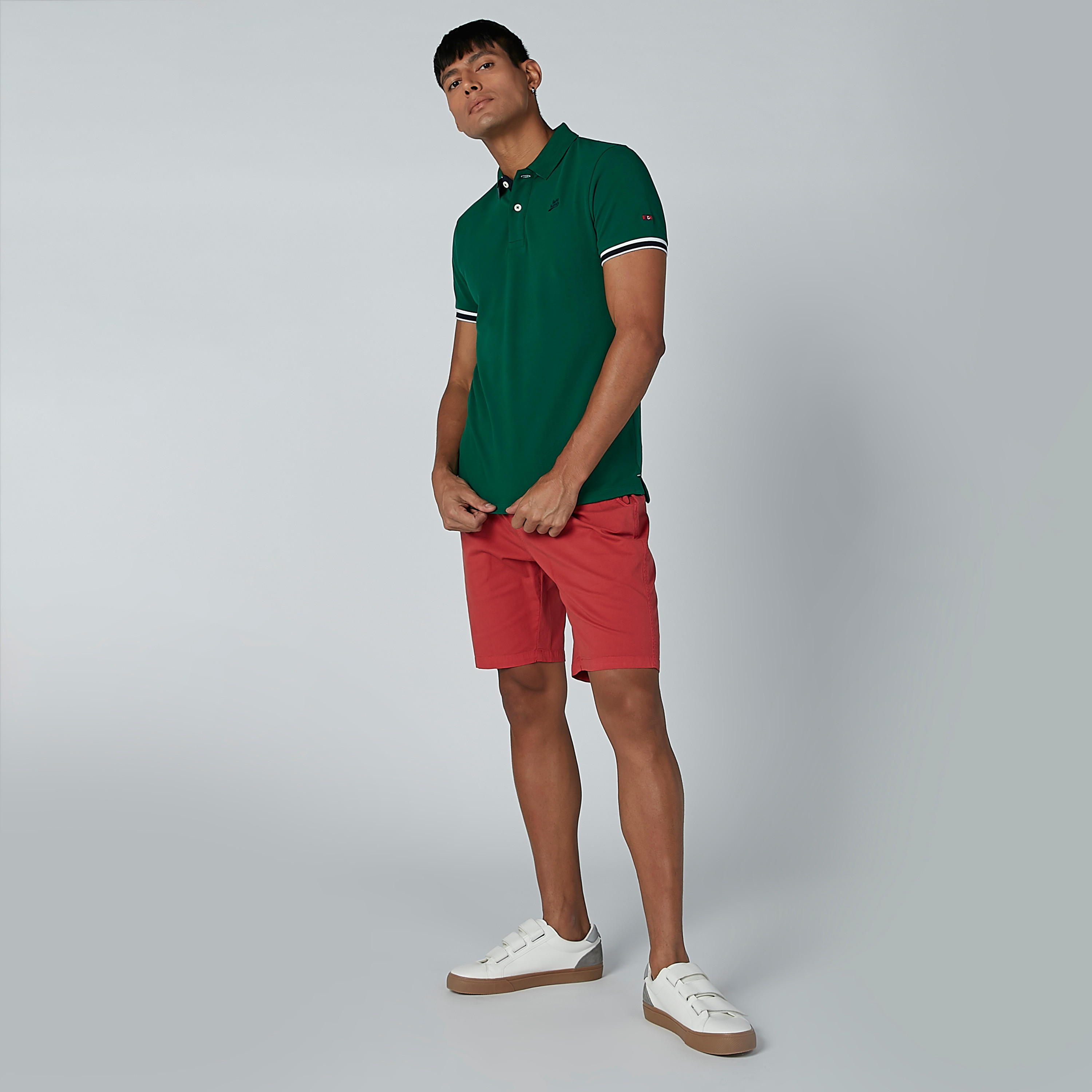 شورت دنيم بخصر متوسط ورباط وجيوب-men-clothing-bottoms-shorts-image-2