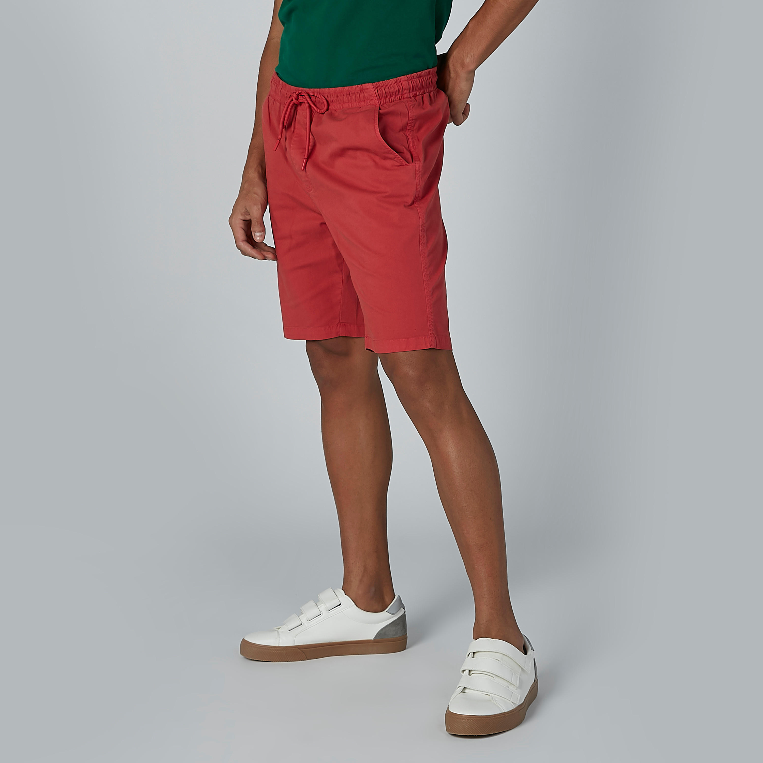 شورت دنيم بخصر متوسط ورباط وجيوب-men-clothing-bottoms-shorts-image-3