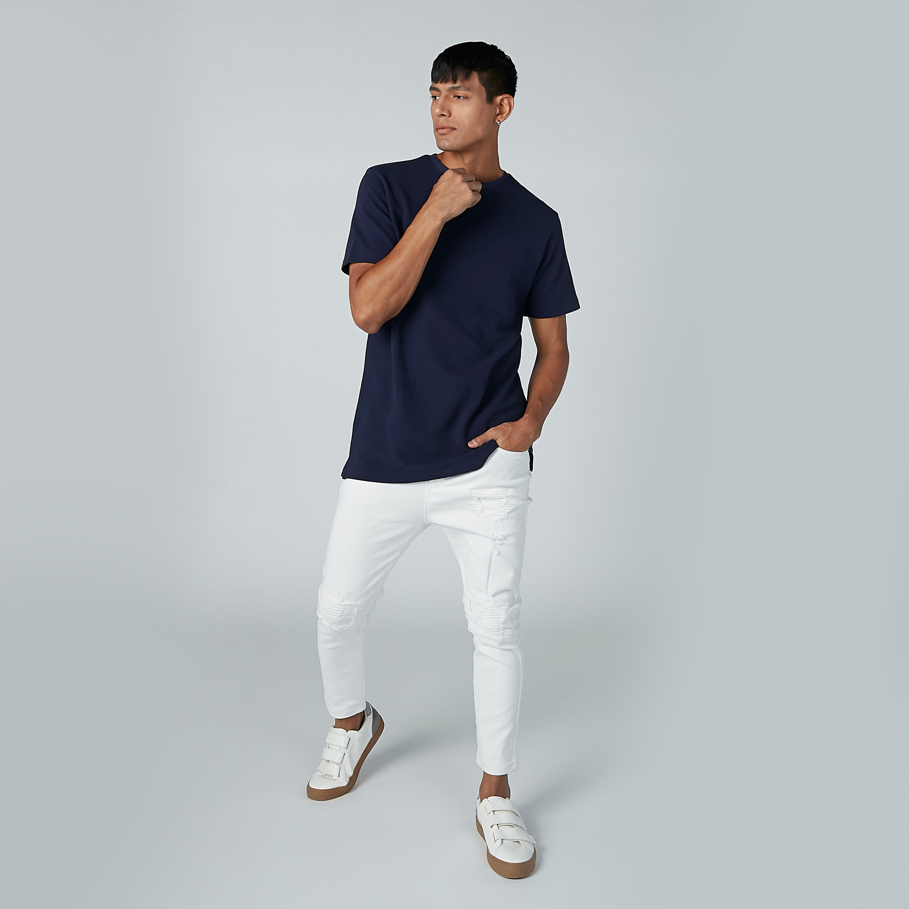 تيشيرت مستدام سادة بقصّة سليم وأكمام قصيرة -men-clothing-tshirtsandpolos-tshirts-image-2