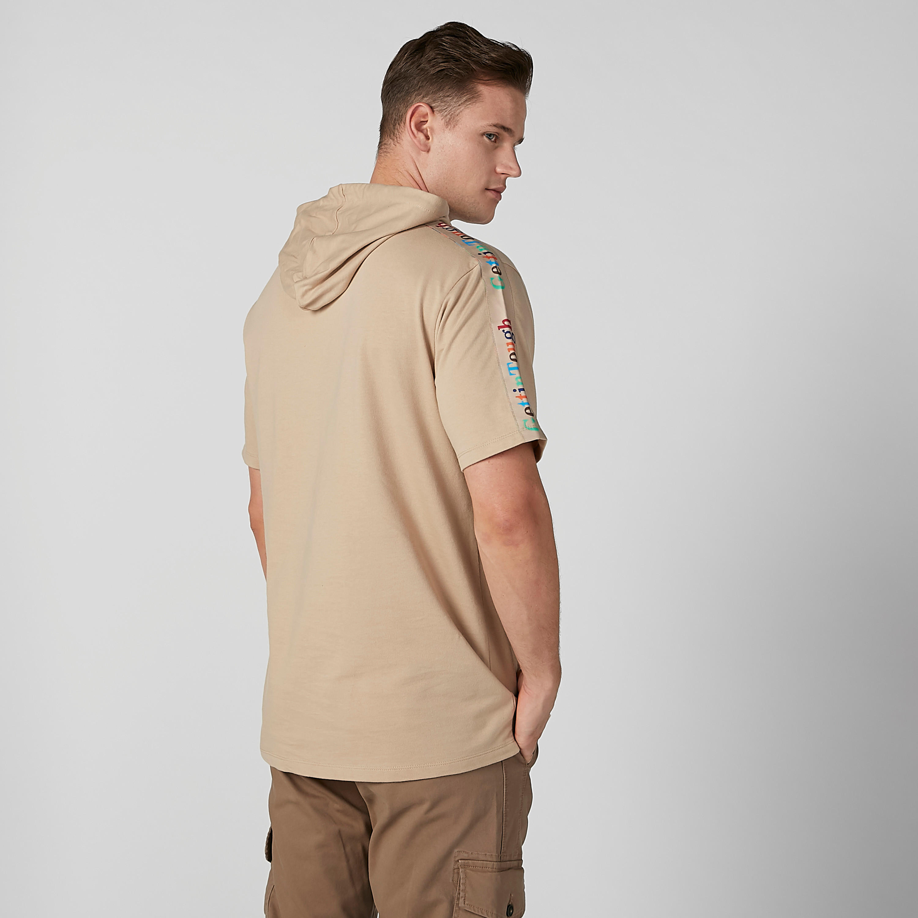 تيشيرت مستدام سليم وقبّعة وشريطة-men-clothing-tshirtsandpolos-tshirts-image-4