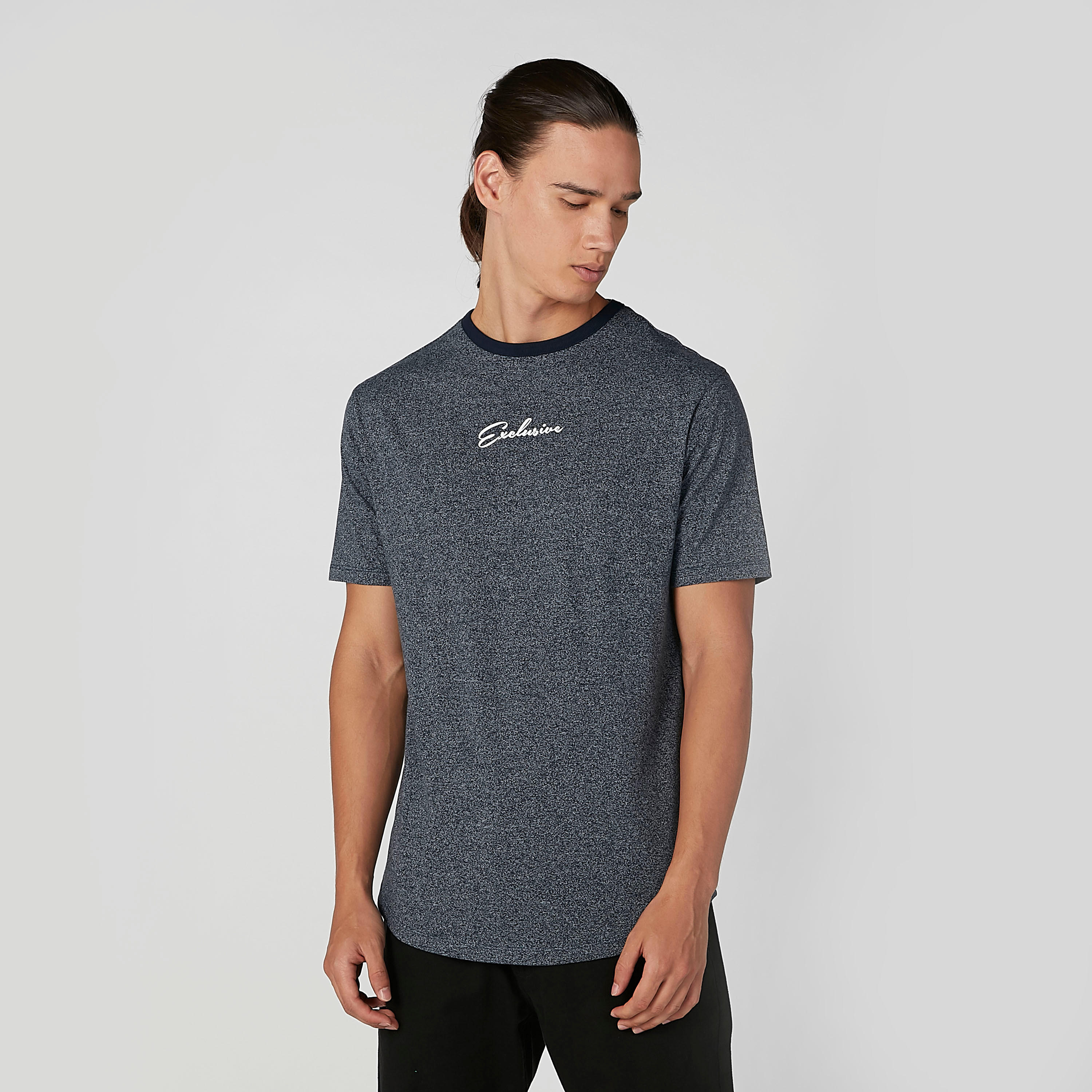 تيشيرت مستدام مطرّز سليم وأكمام قصيرة -men-clothing-tshirtsandpolos-tshirts-image-2