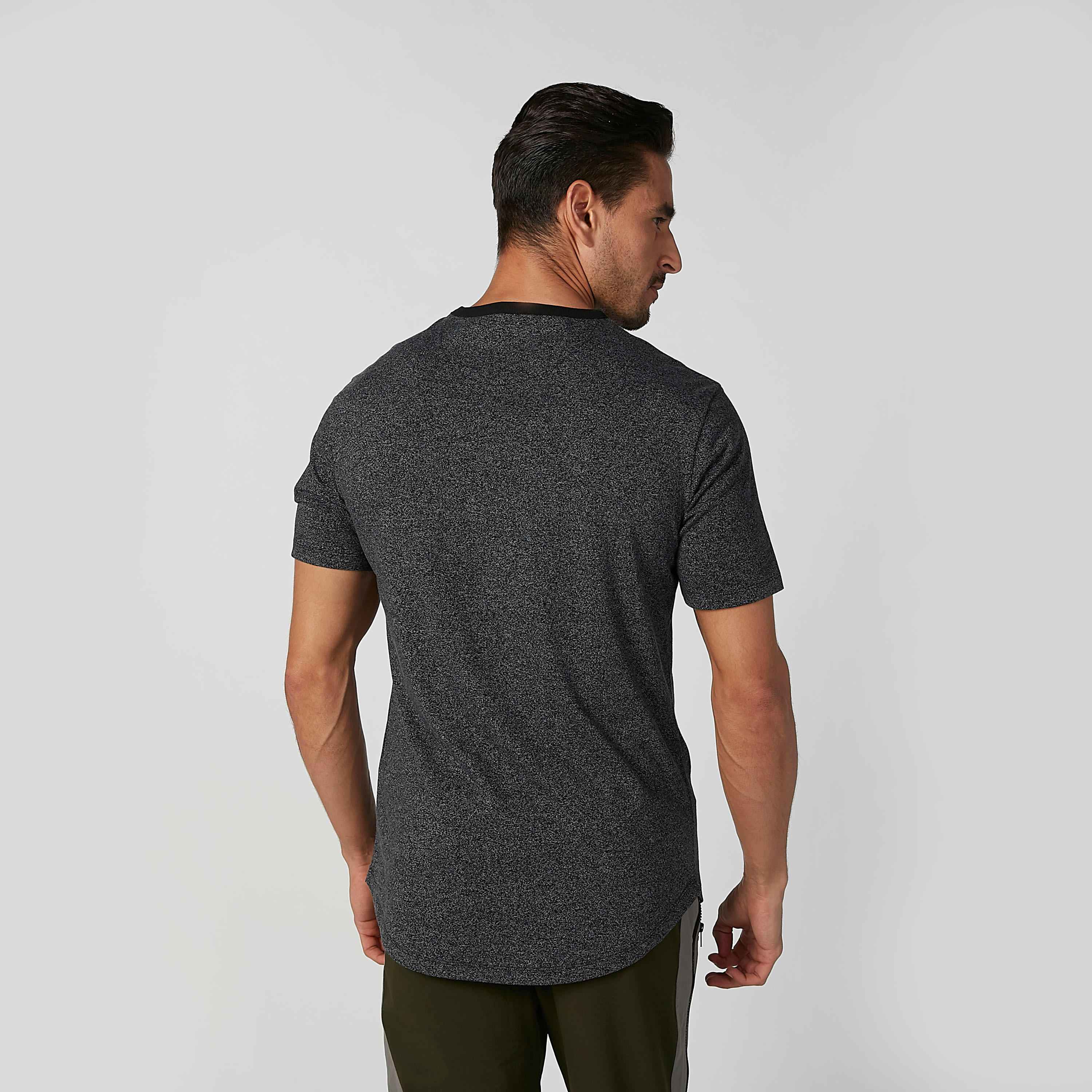 تيشيرت مستدام سليم مطرّز بأكمام قصيرة-men-clothing-tshirtsandpolos-tshirts-image-3