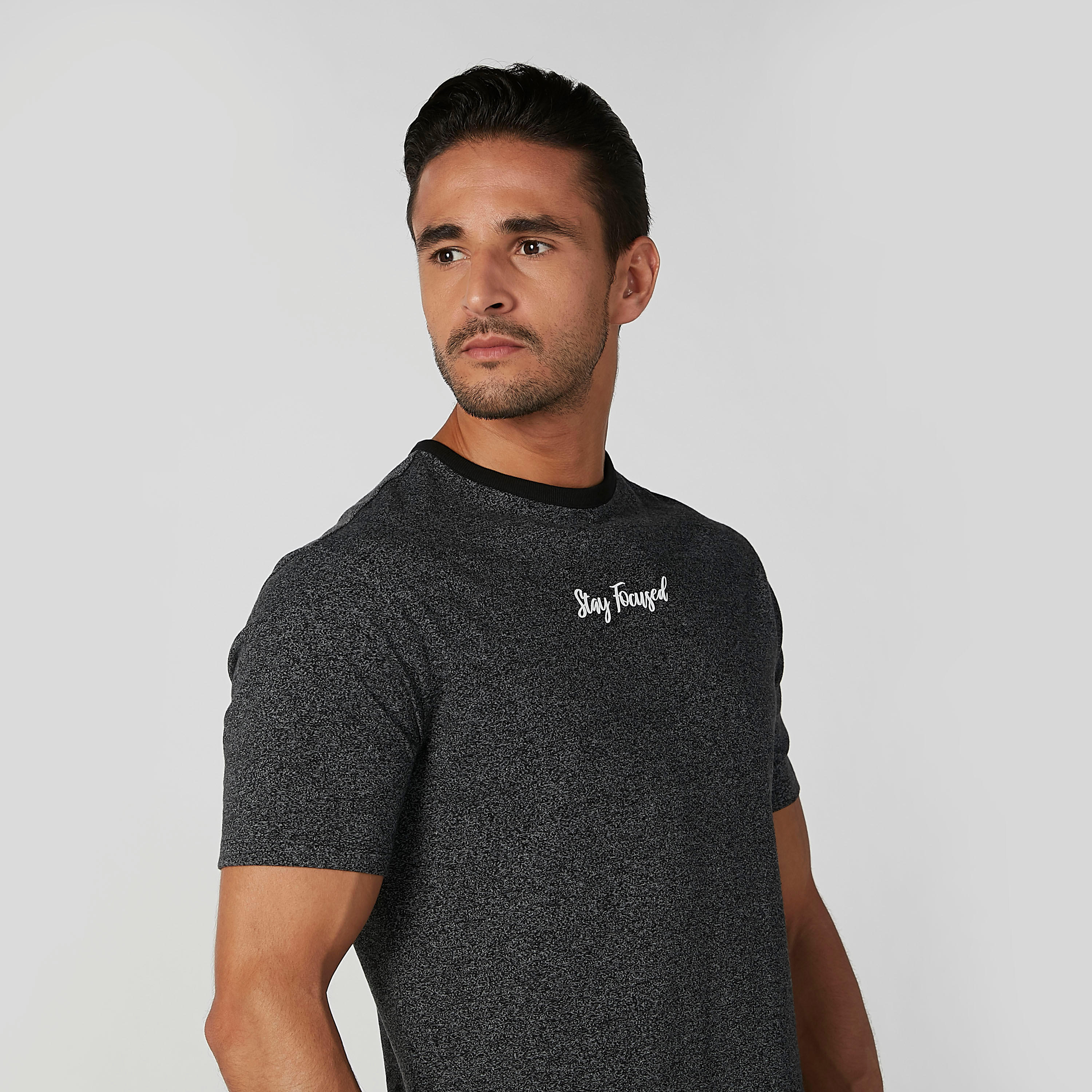 تيشيرت مستدام سليم مطرّز بأكمام قصيرة-men-clothing-tshirtsandpolos-tshirts-image-4